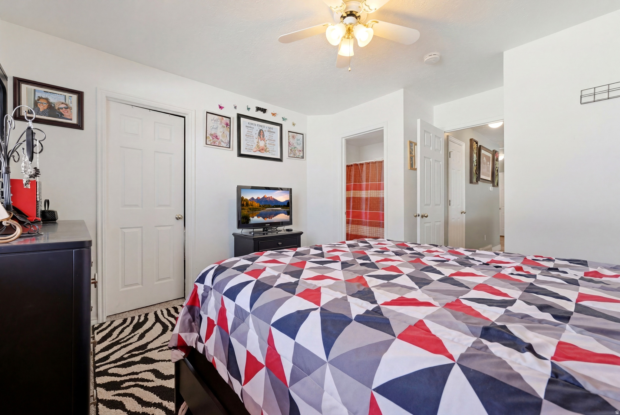 CELEBRATION - Residential