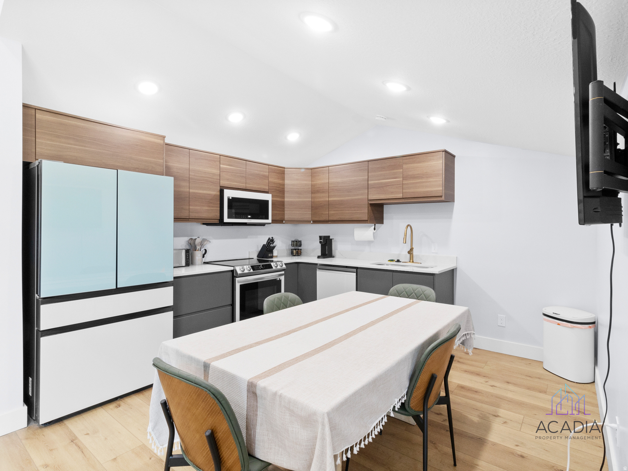 IDEAL BEACH RESORT - Residential