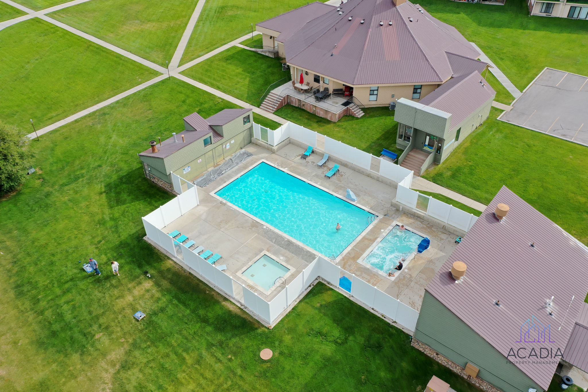 IDEAL BEACH RESORT - Residential