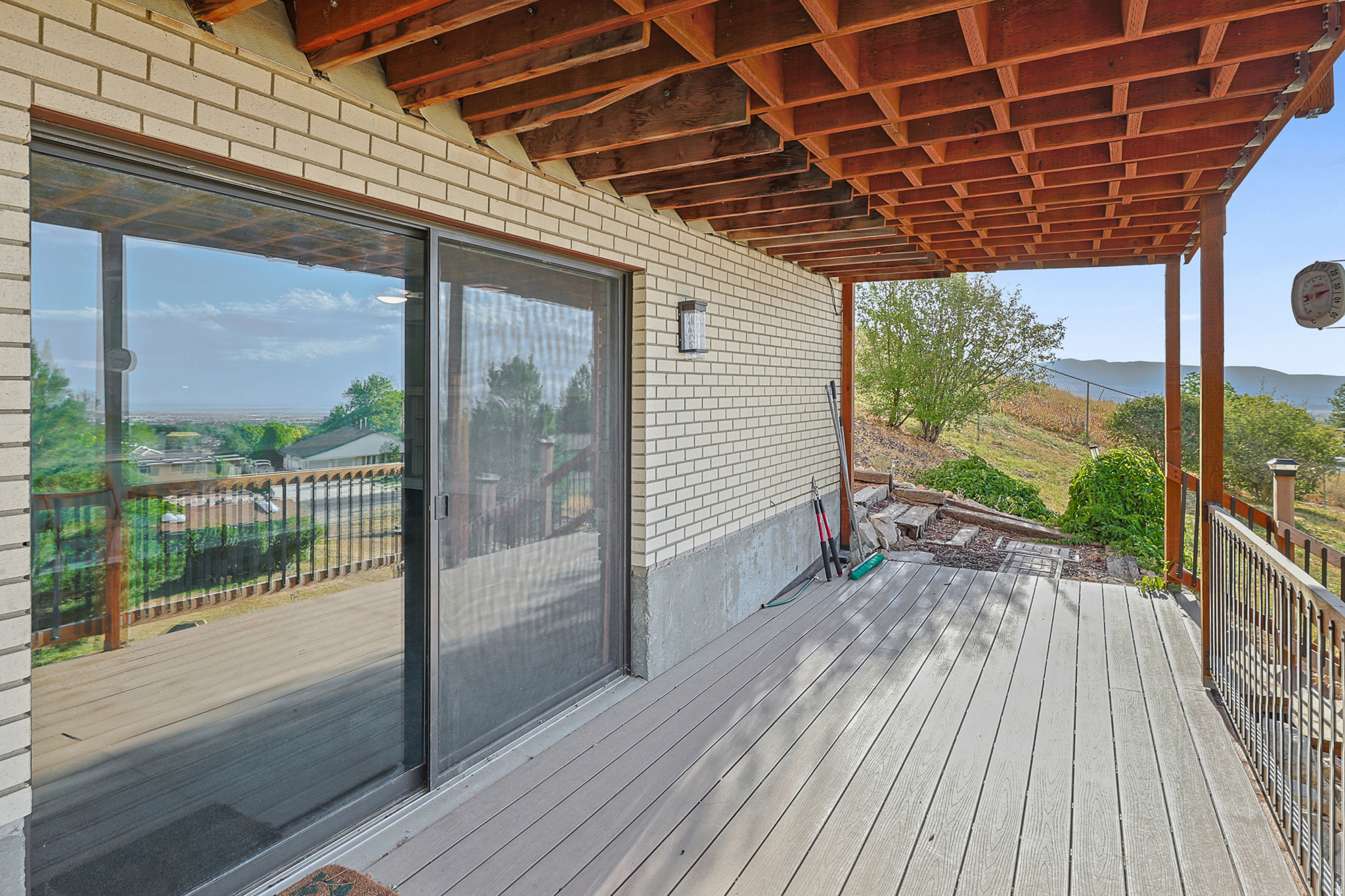 VALLEY VISTA - Residential