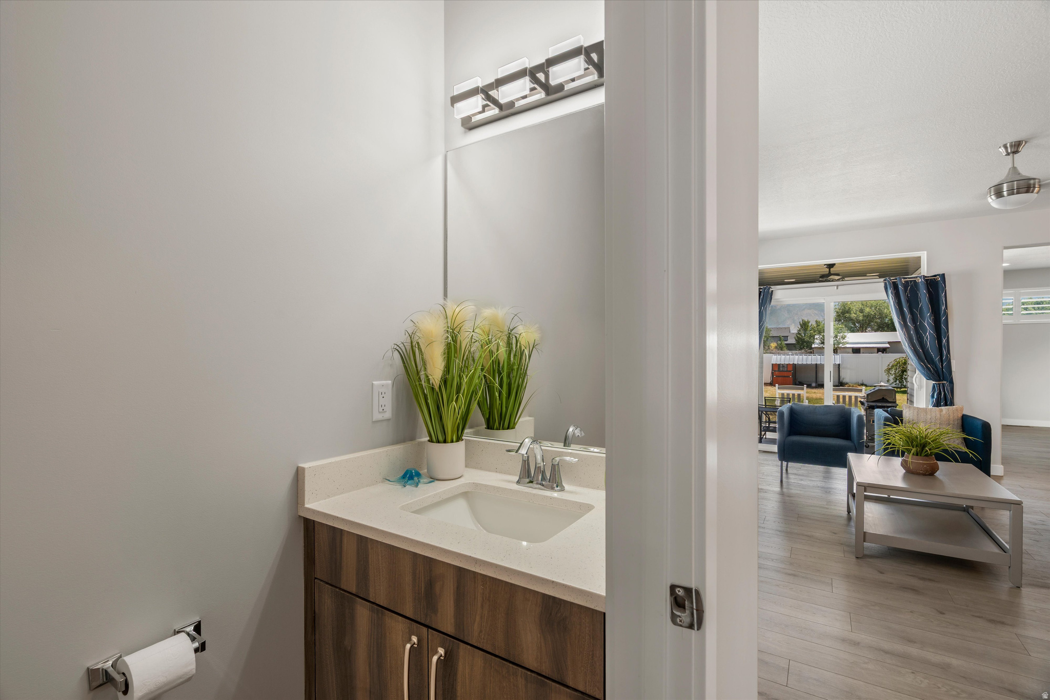 YULISA ESTATES - Residential