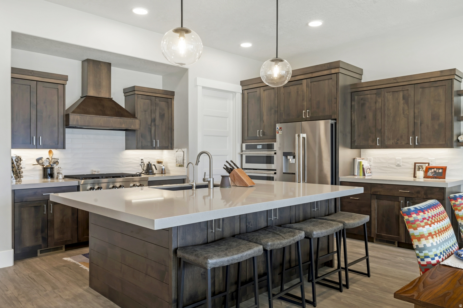 SHORELINE - Residential