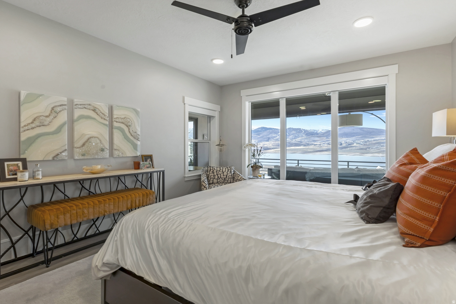 SHORELINE - Residential