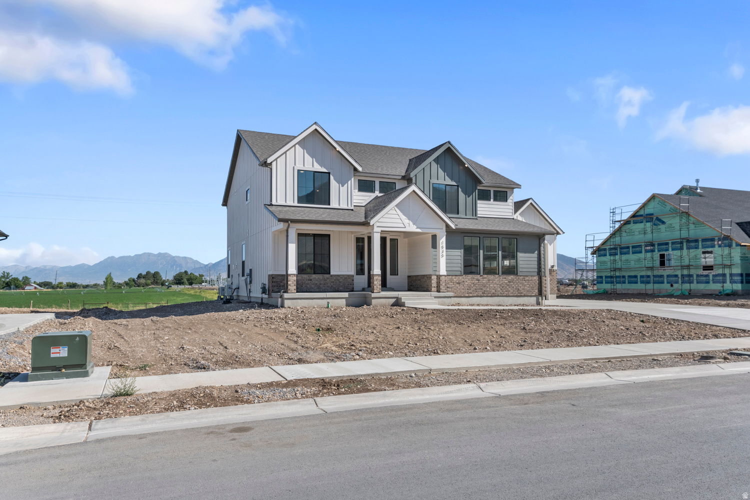 VIRIDIAN - Residential