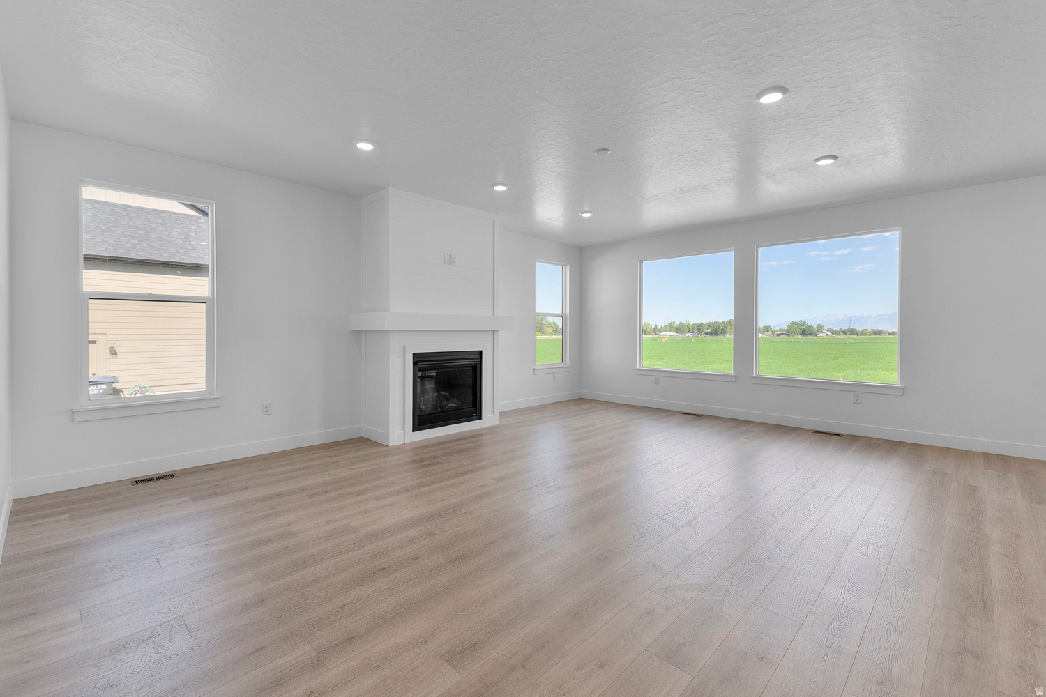 VIRIDIAN - Residential