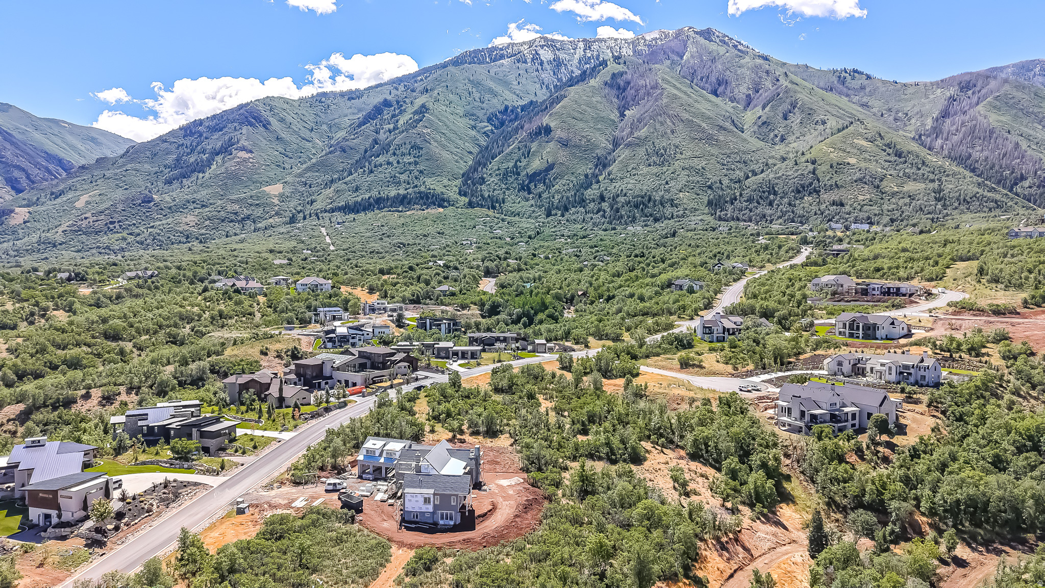 SUMMIT CREEK - Land