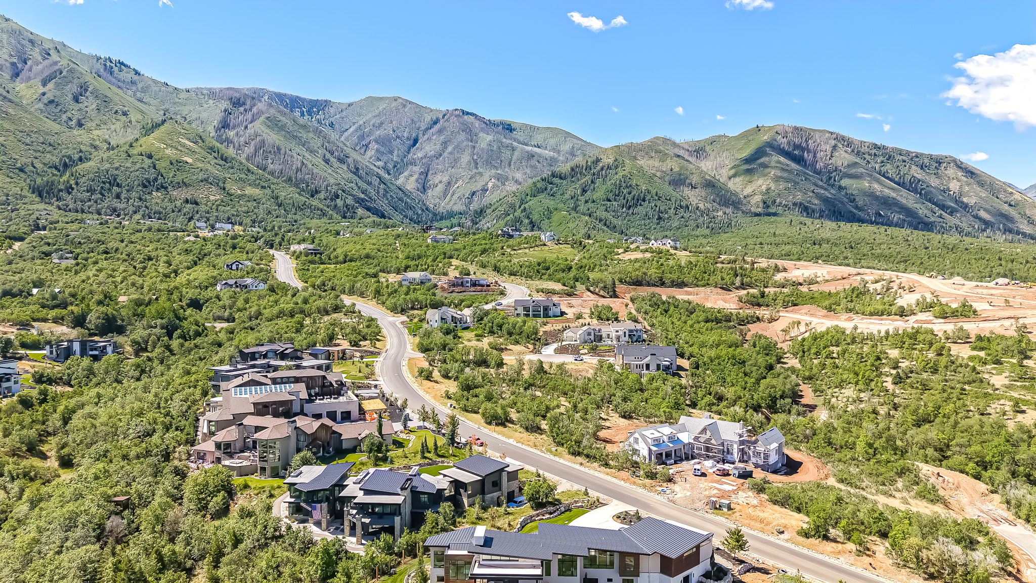 SUMMIT CREEK - Land