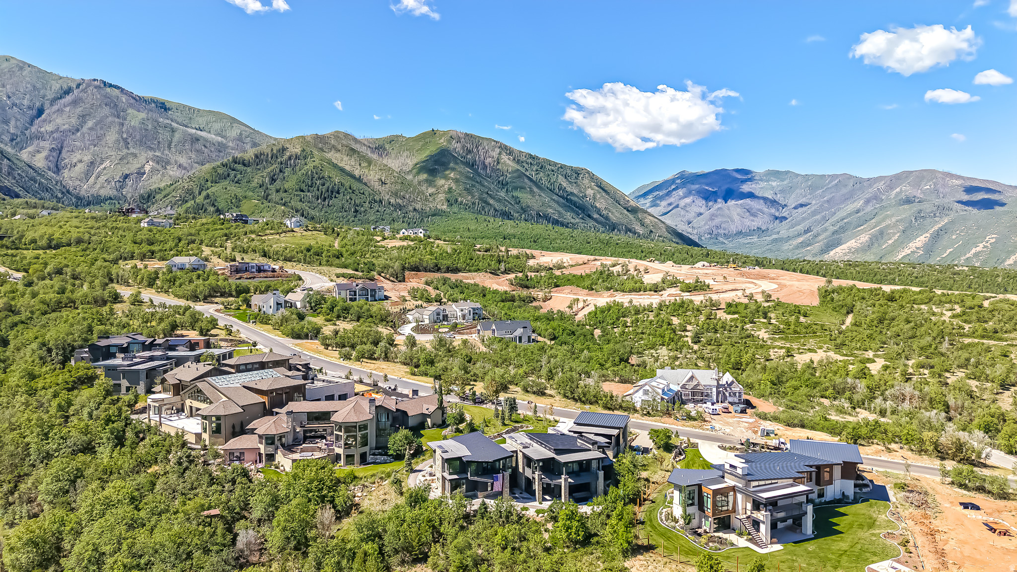 SUMMIT CREEK - Land