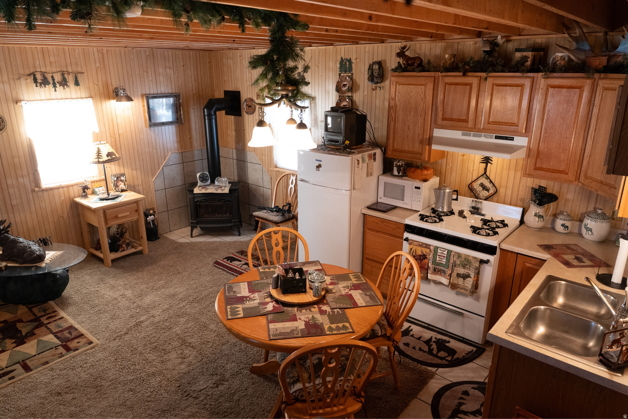 HARDWARE PARK MOUNTAIN ESTATES - Residential