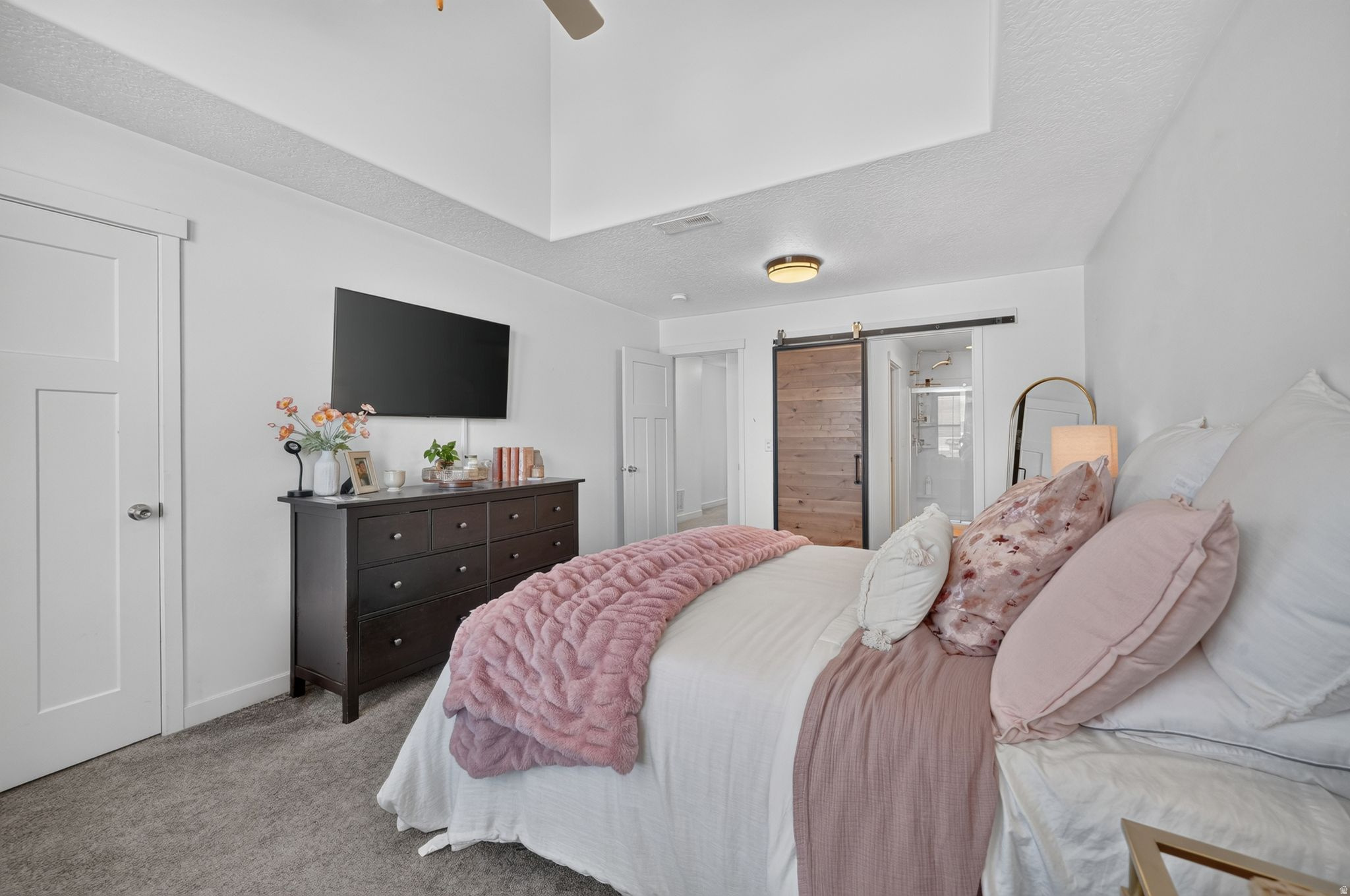 EDGEWATER AT GENEVA - Residential