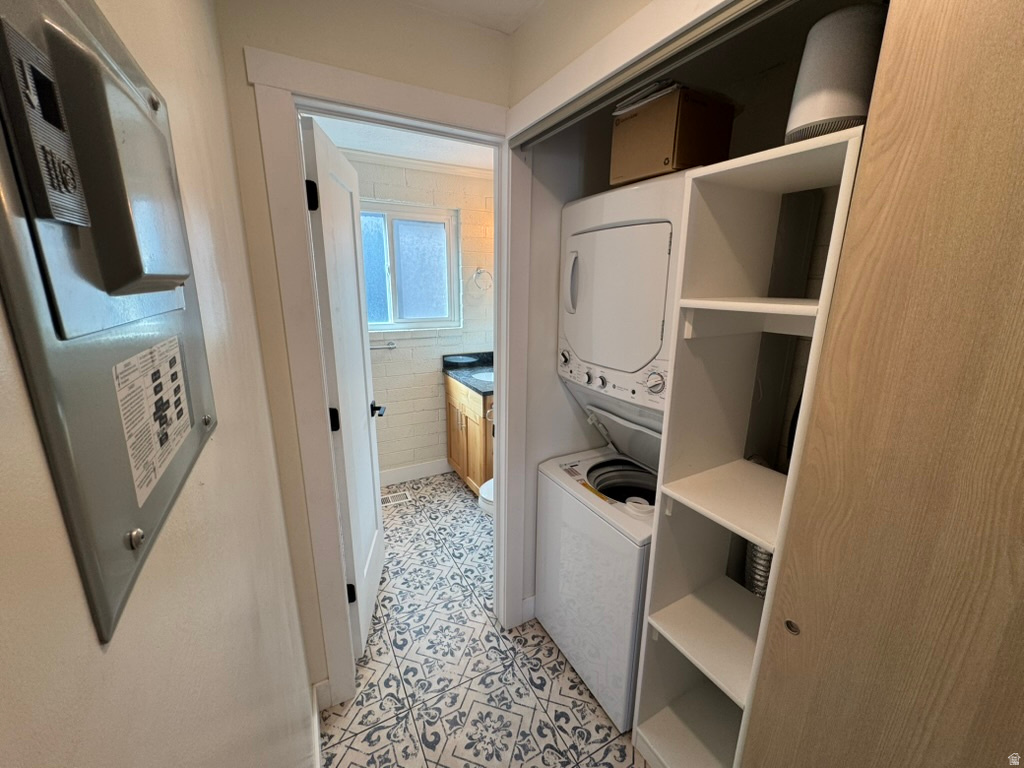 PLAT B - Residential