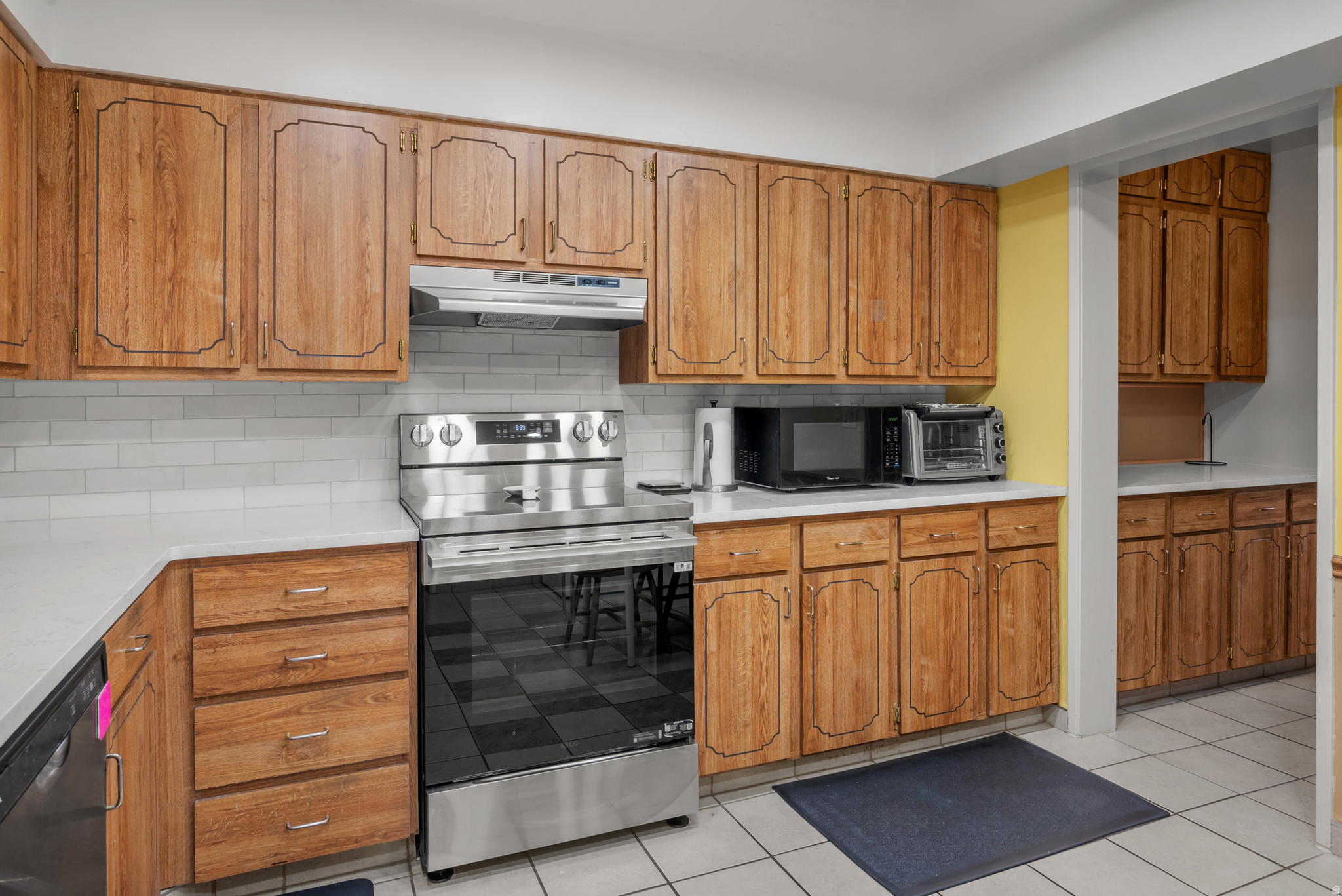 GRAYSTONE PINE CONDO - Residential
