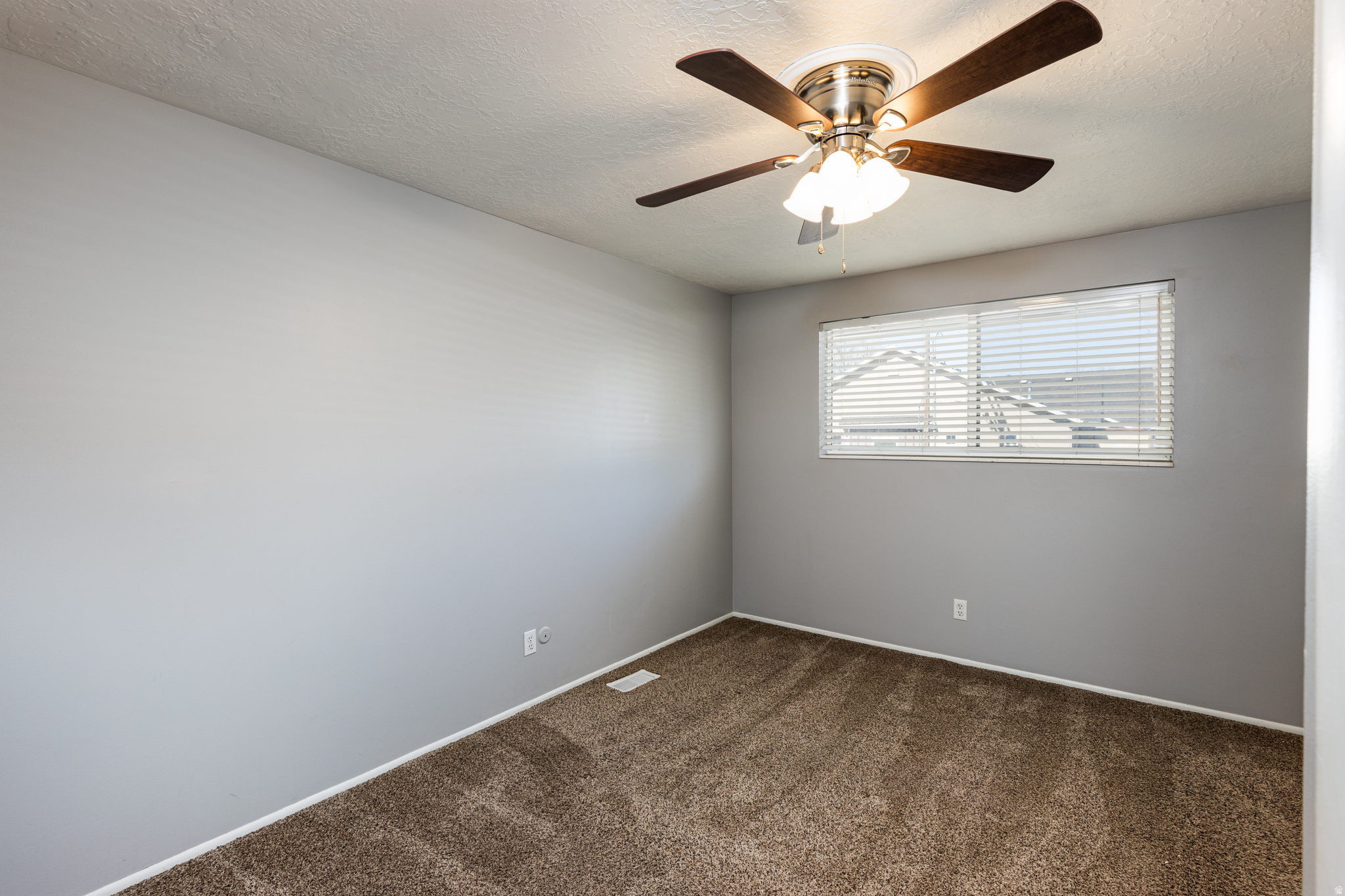 MT. VERNON ESTATES - Residential