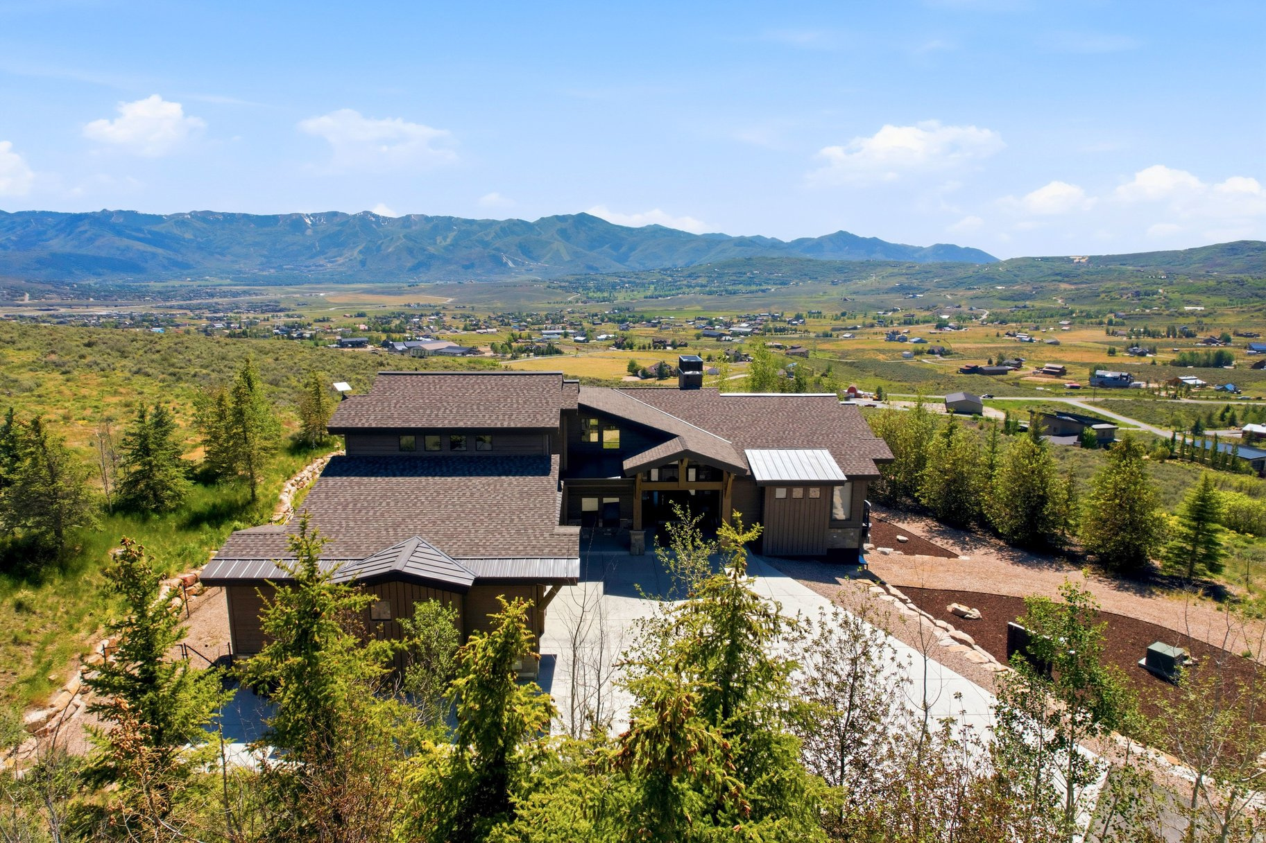 SILVER CREEK ESTATES - Residential