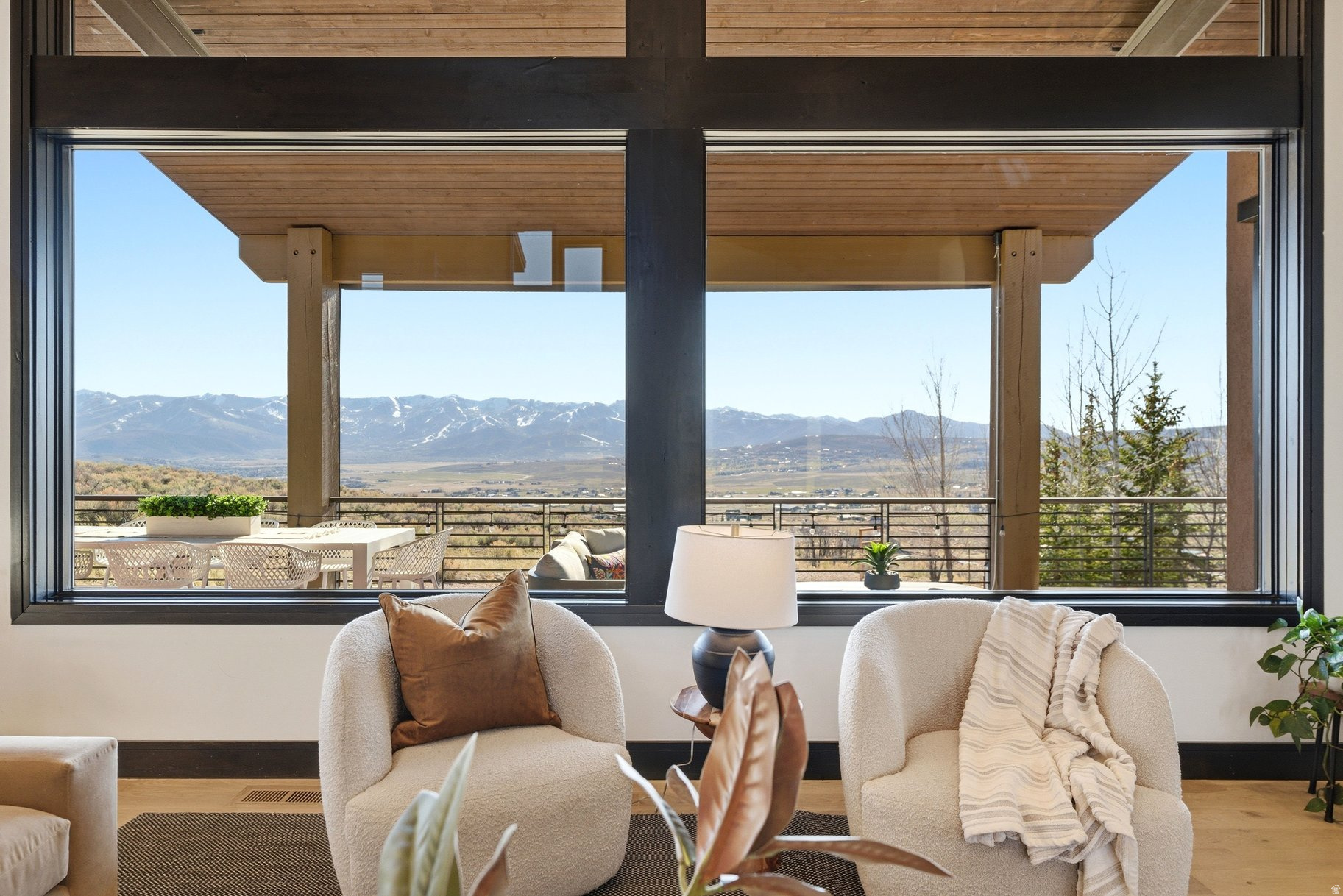 SILVER CREEK ESTATES - Residential
