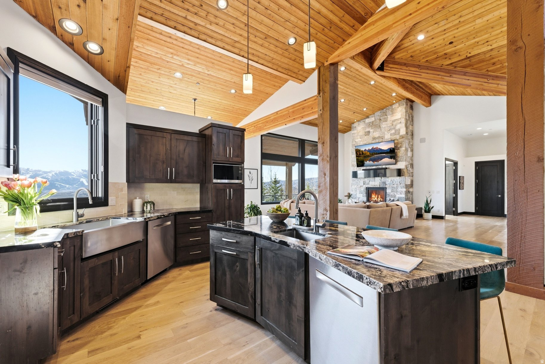 SILVER CREEK ESTATES - Residential