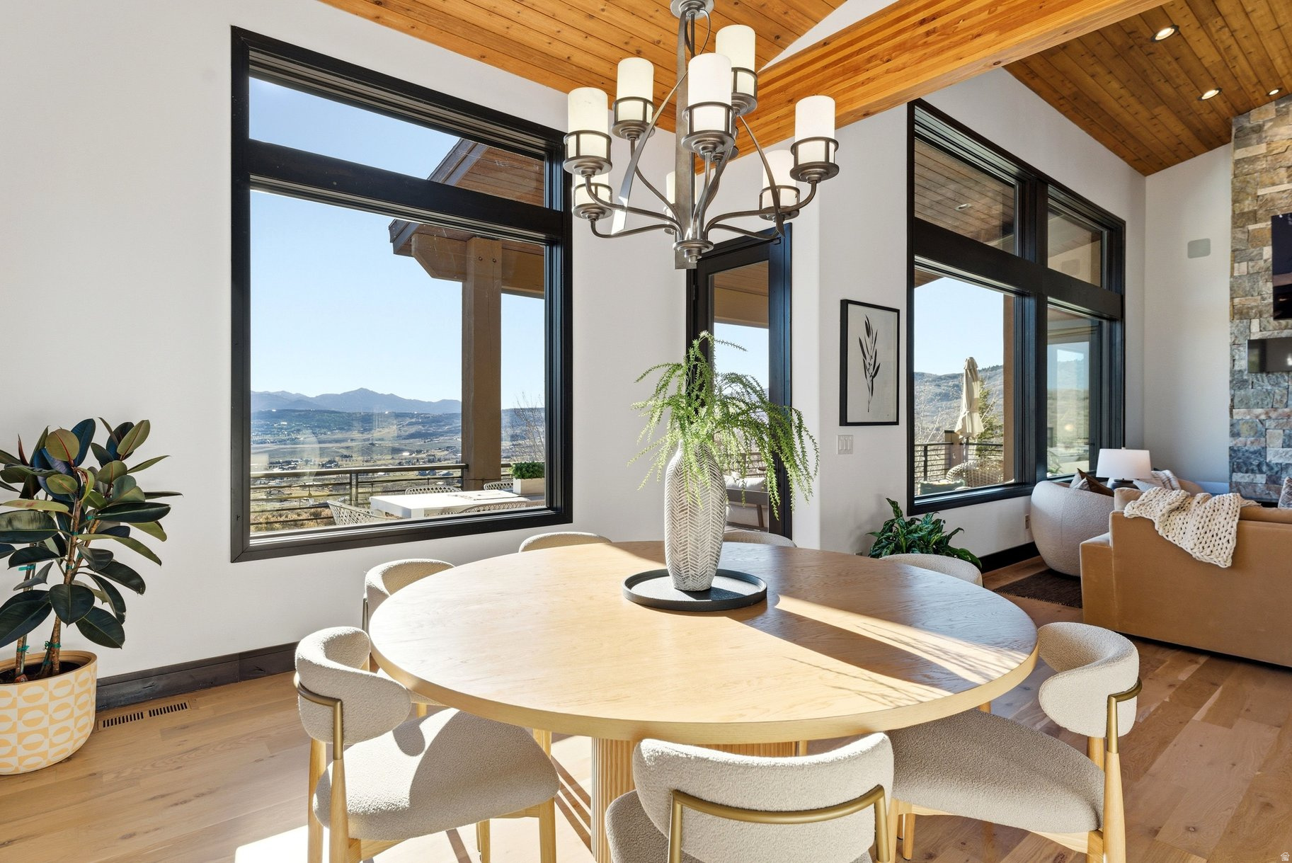 SILVER CREEK ESTATES - Residential