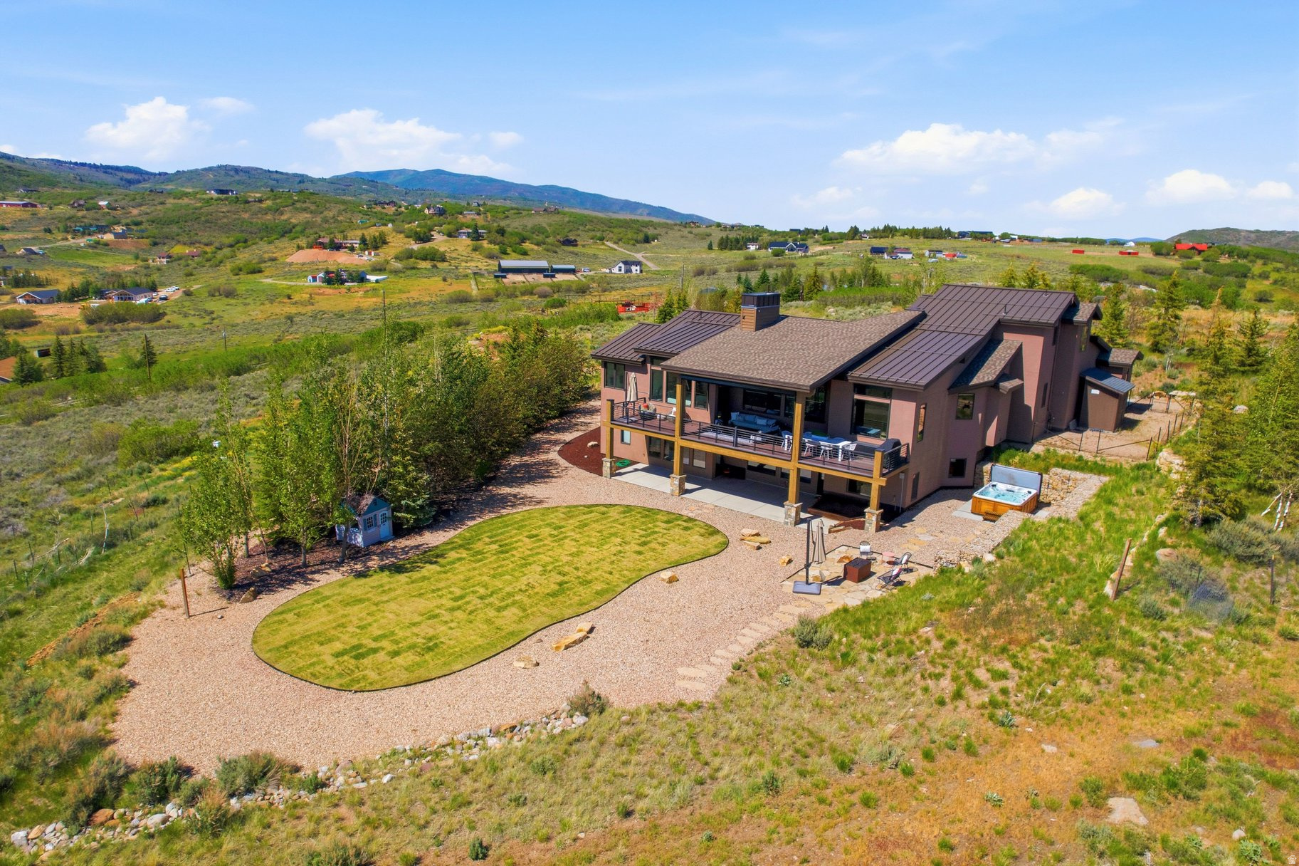 SILVER CREEK ESTATES - Residential