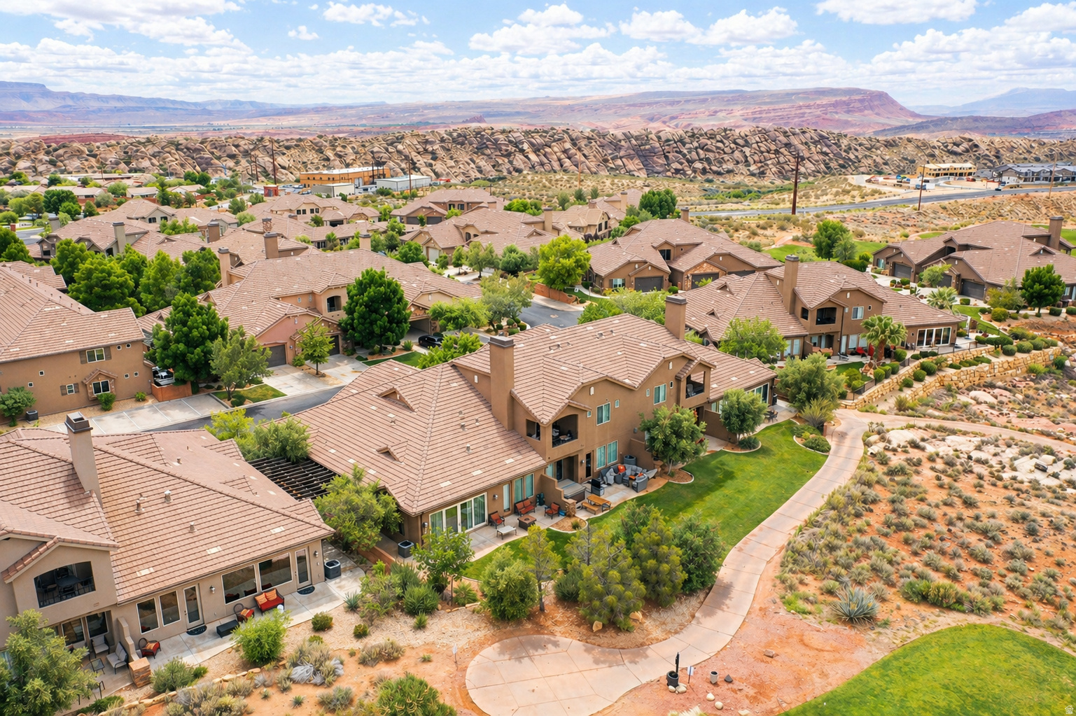 CORAL RIDGE TOWNHOMES PH 2 - Residential