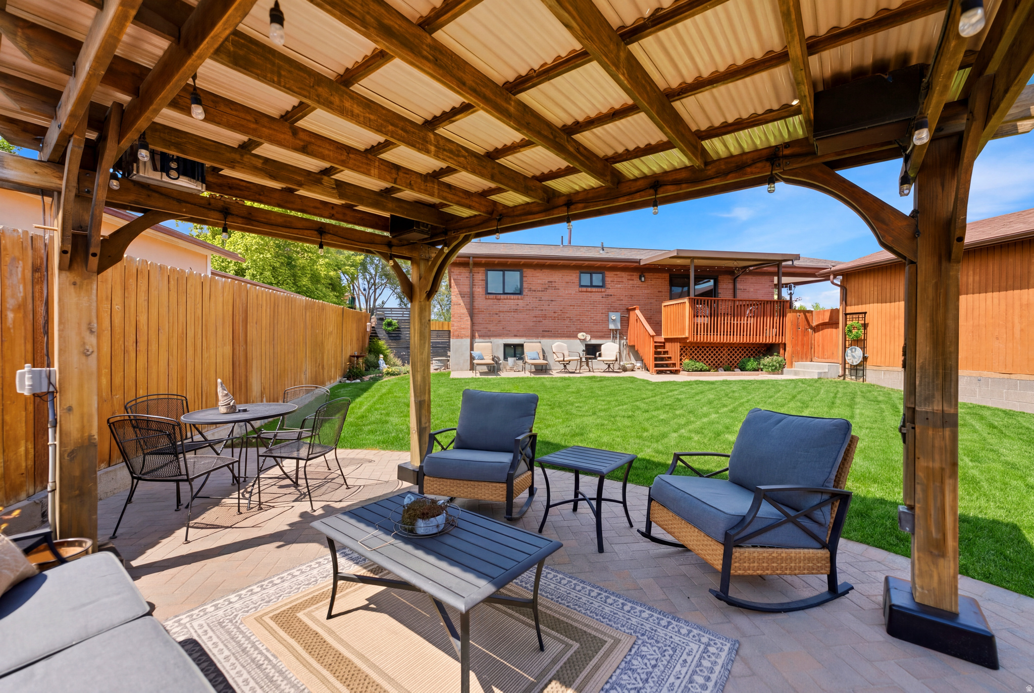 SUNBURST VILLAGE - Residential