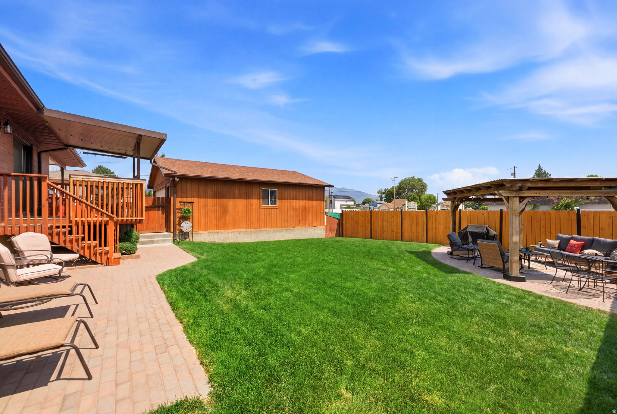 SUNBURST VILLAGE - Residential