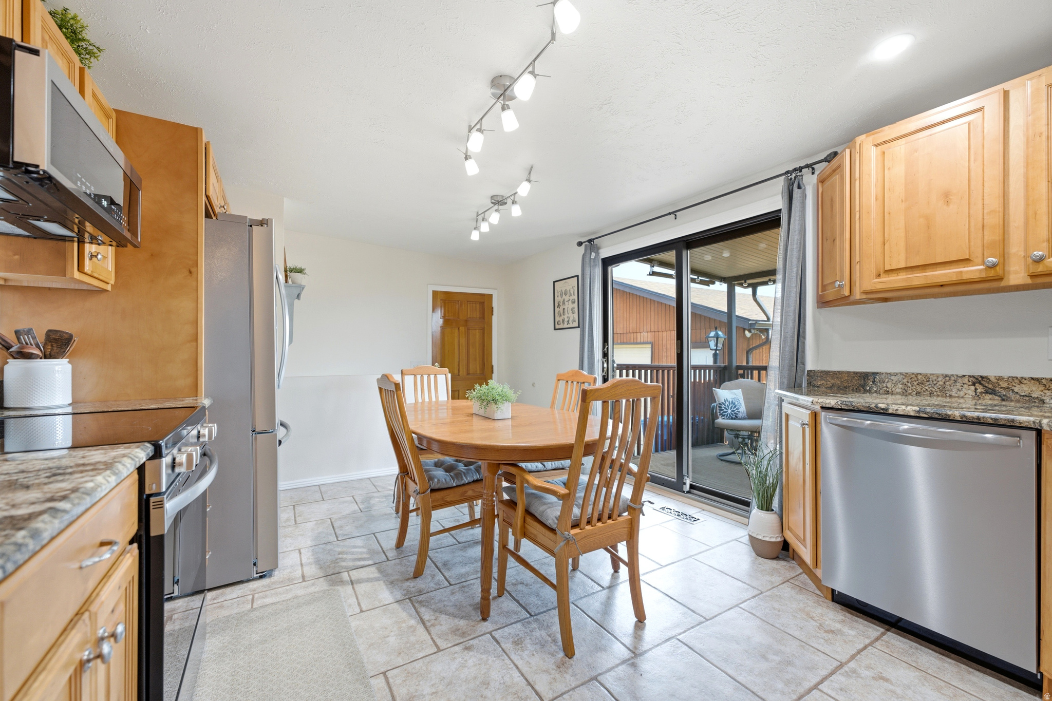 SUNBURST VILLAGE - Residential