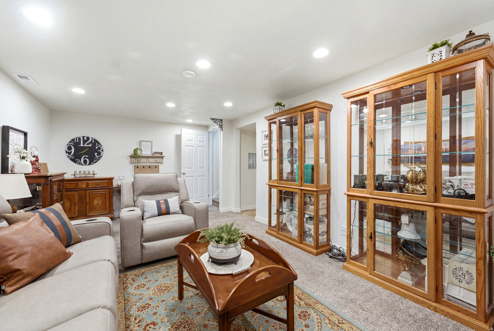 SUNBURST VILLAGE - Residential