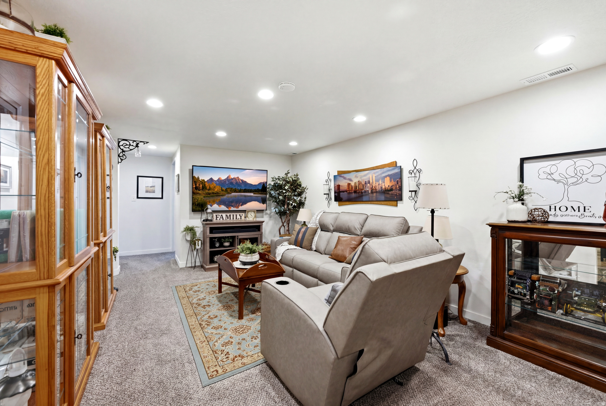 SUNBURST VILLAGE - Residential
