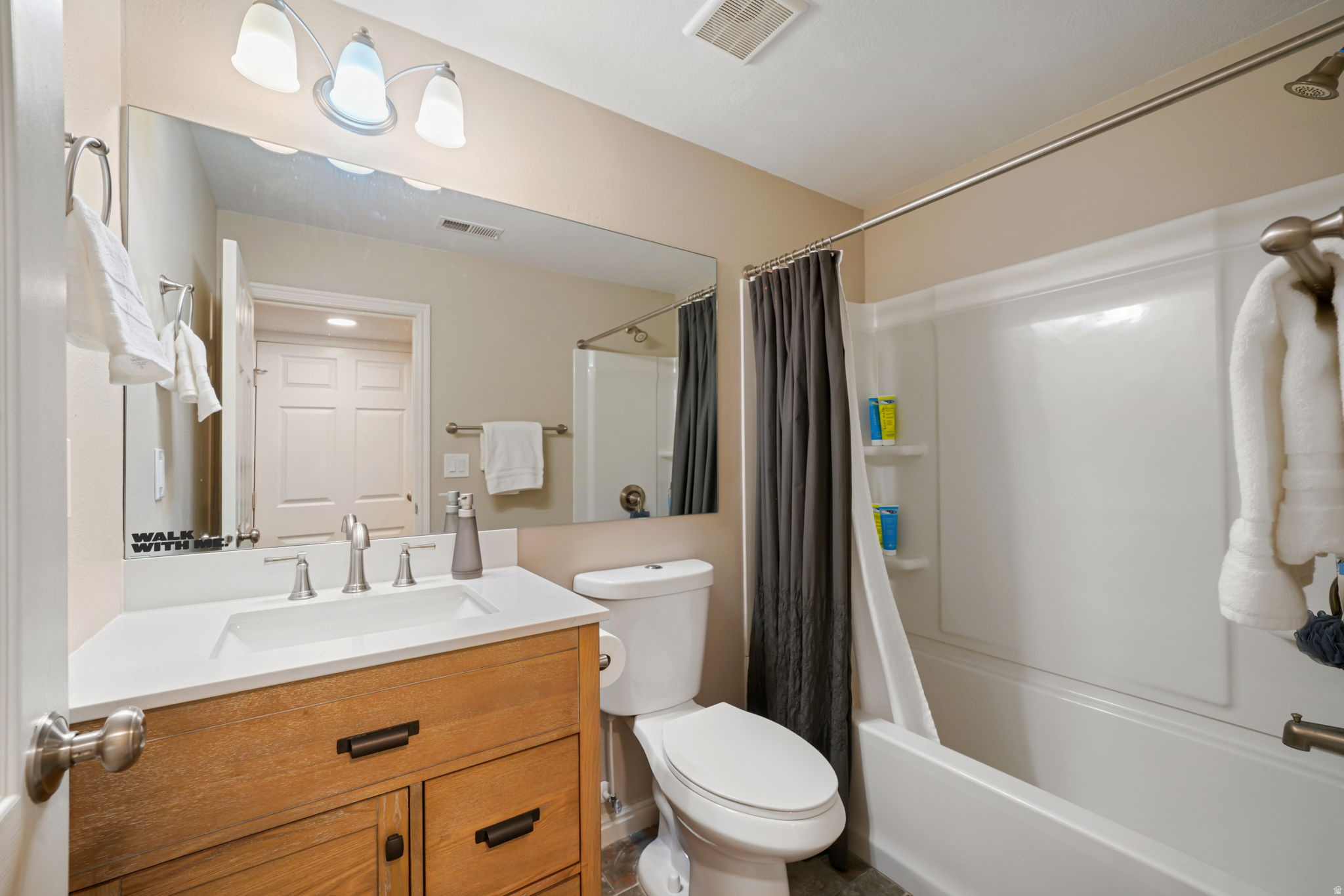 APPLE BLOSSOM PARK - Residential