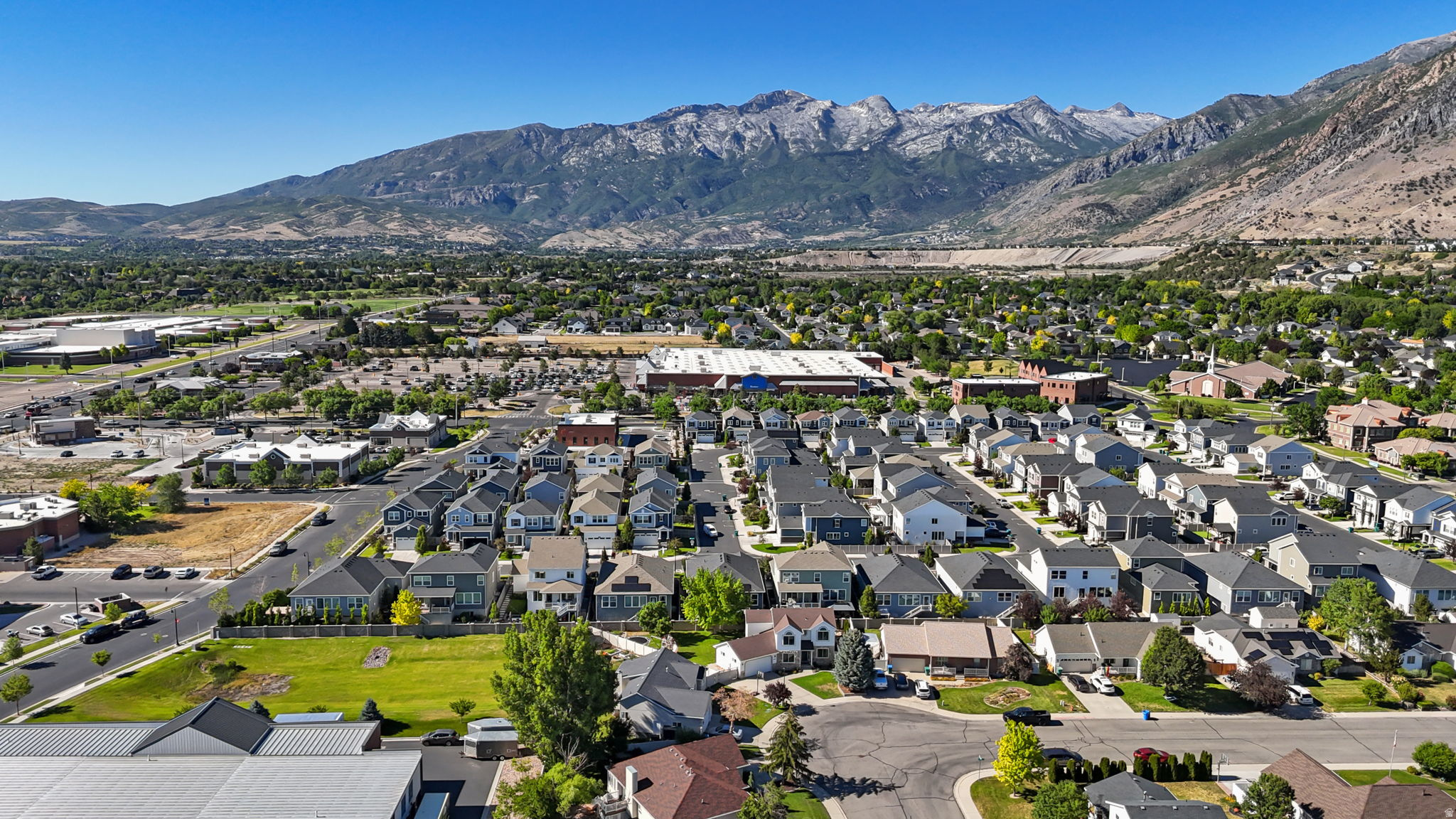 APPLE BLOSSOM PARK - Residential