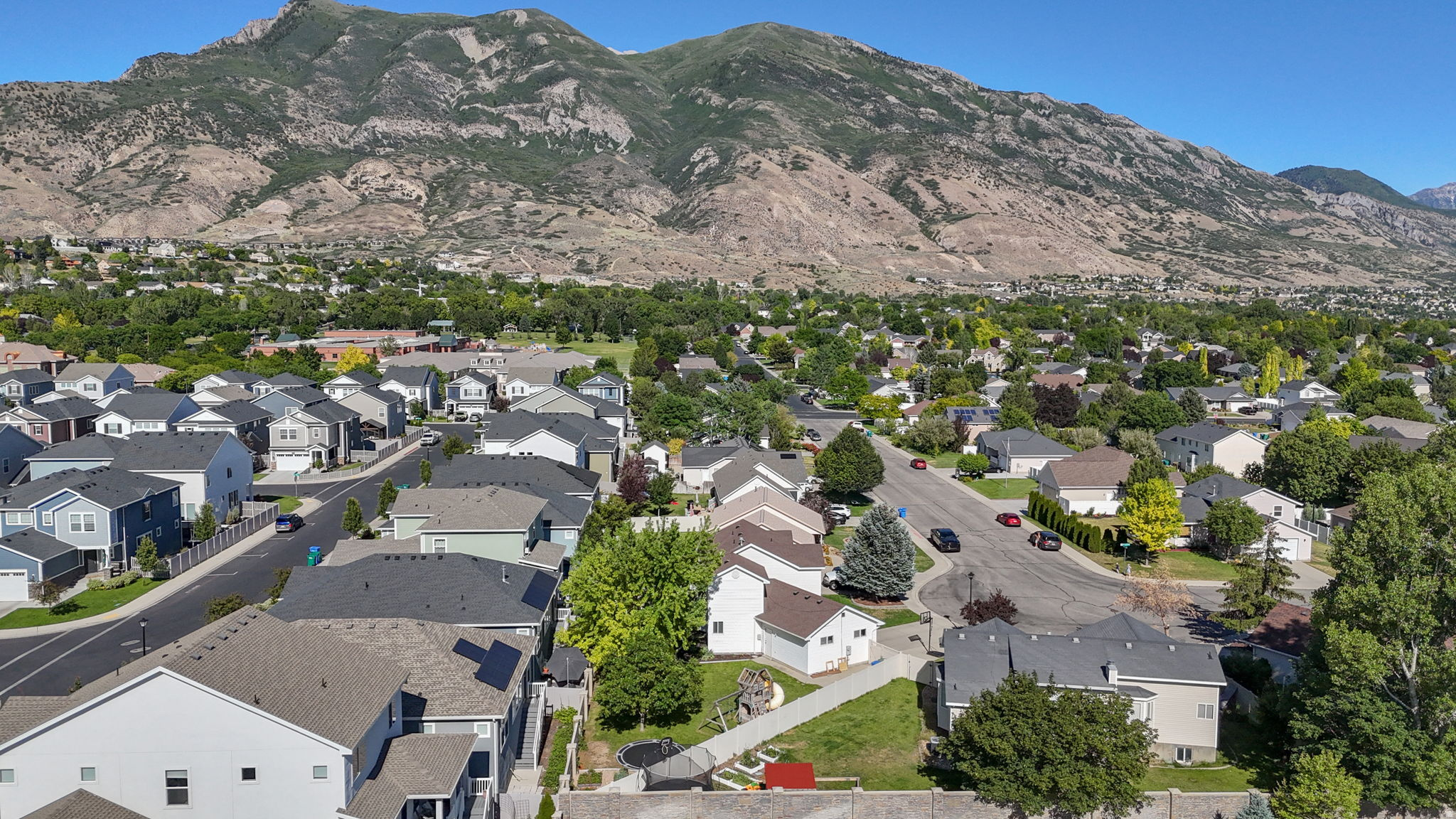 APPLE BLOSSOM PARK - Residential