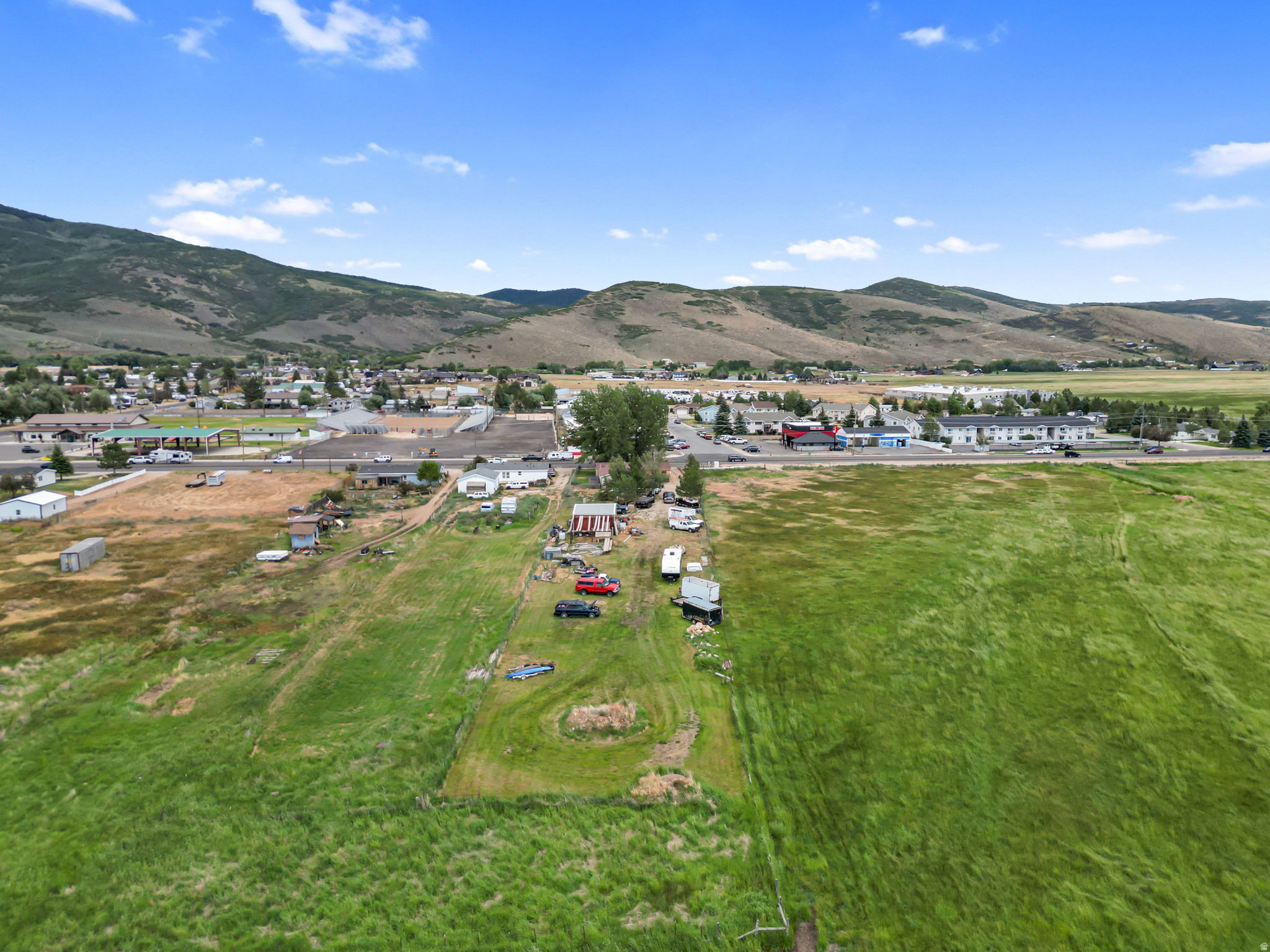 KAMAS TOWN - Residential