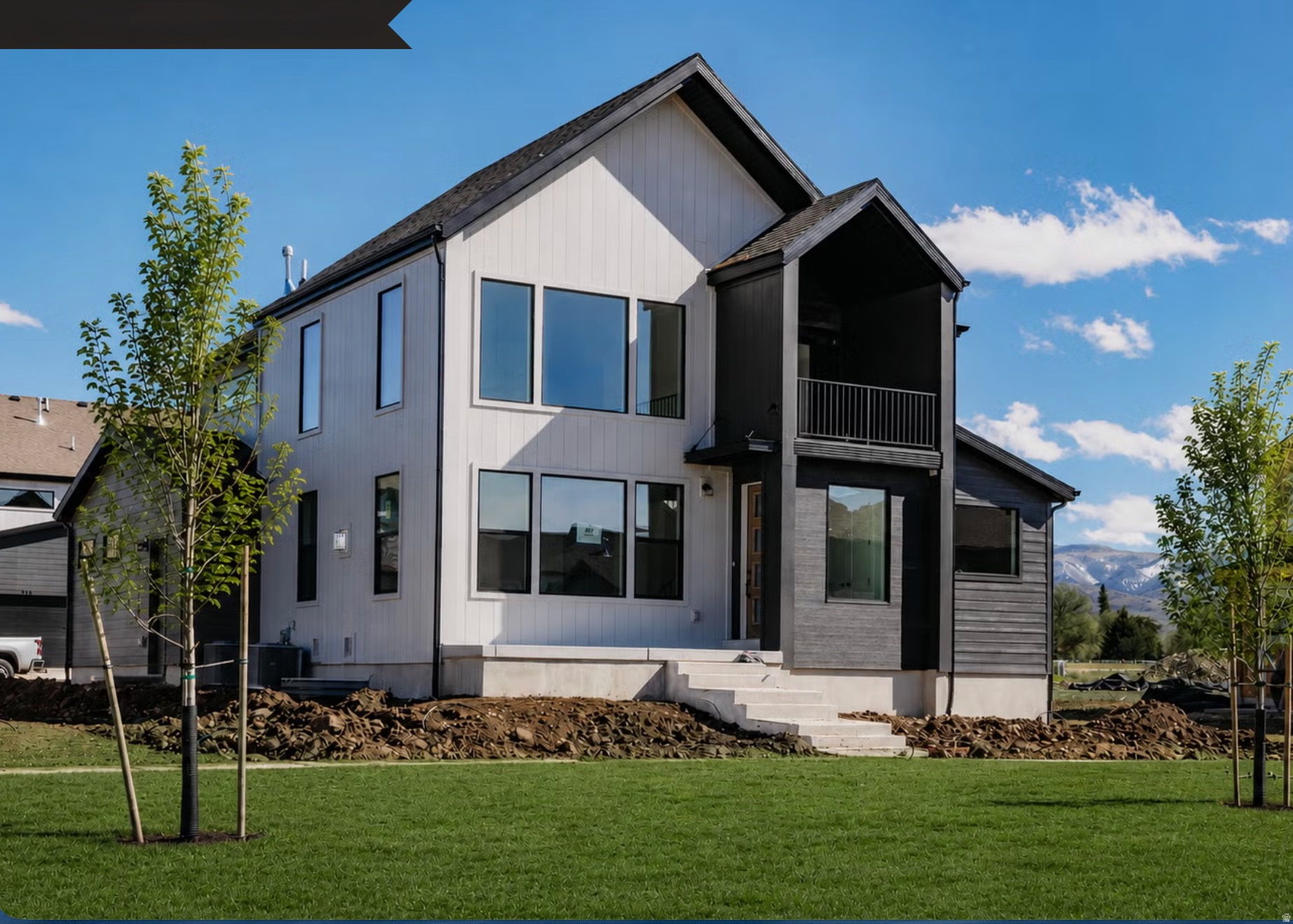 THE CROSSINGS - Residential