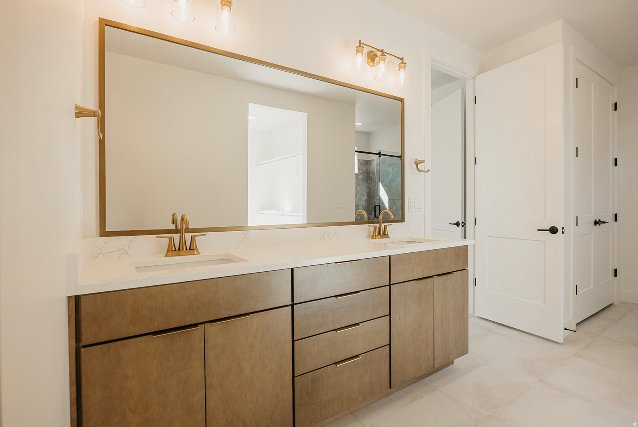 THE CROSSINGS - Residential
