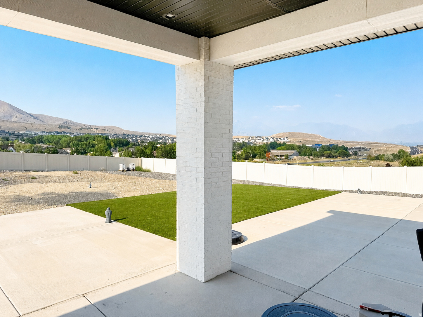 LAKE VIEW ESTATE - Residential