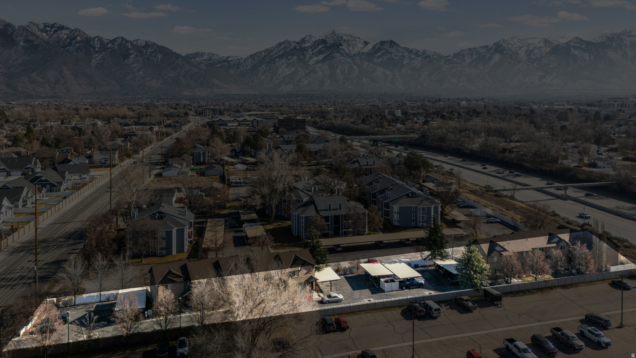 WINCHESTER CONDO - Residential