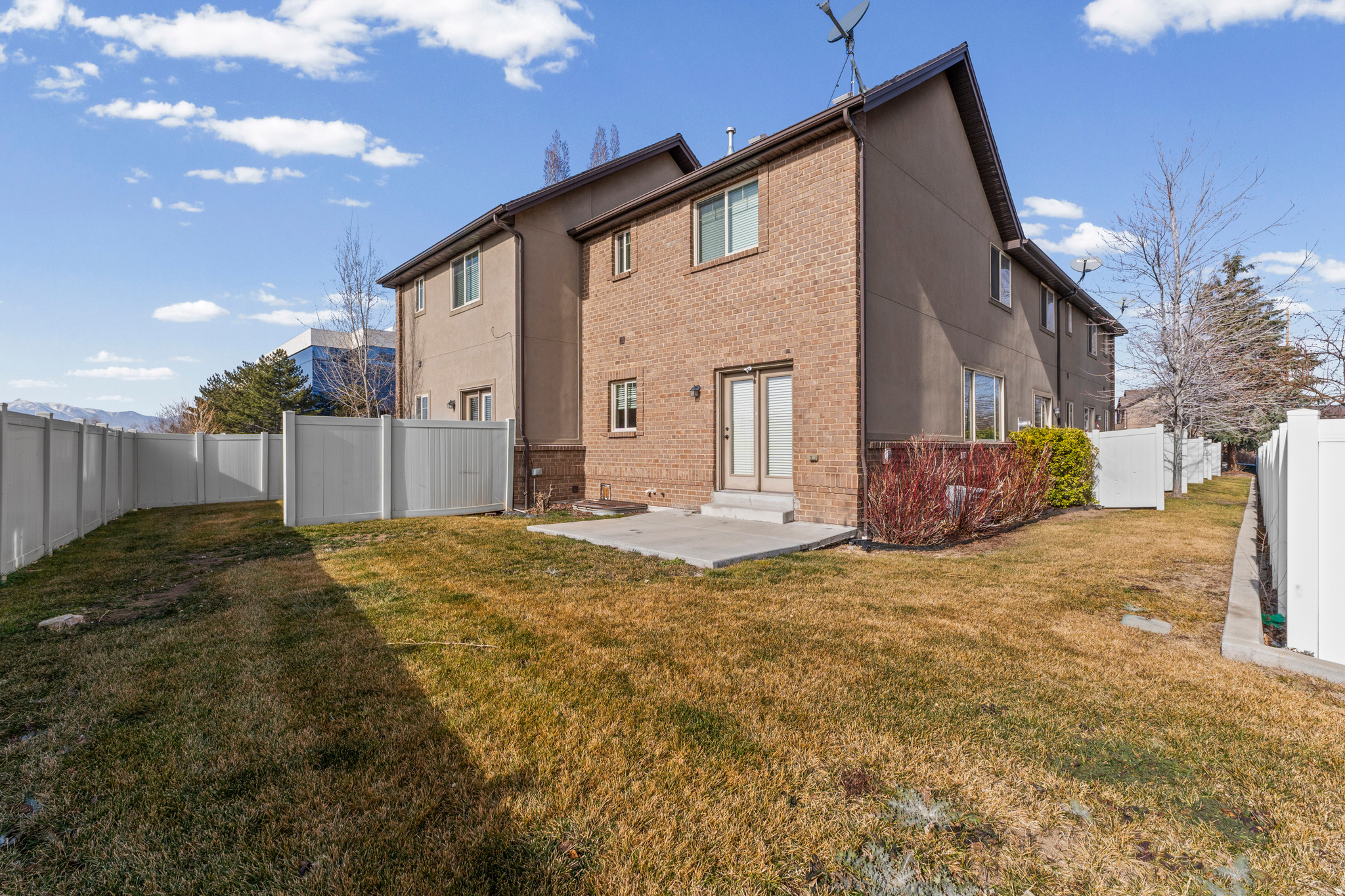 WINCHESTER CONDO - Residential