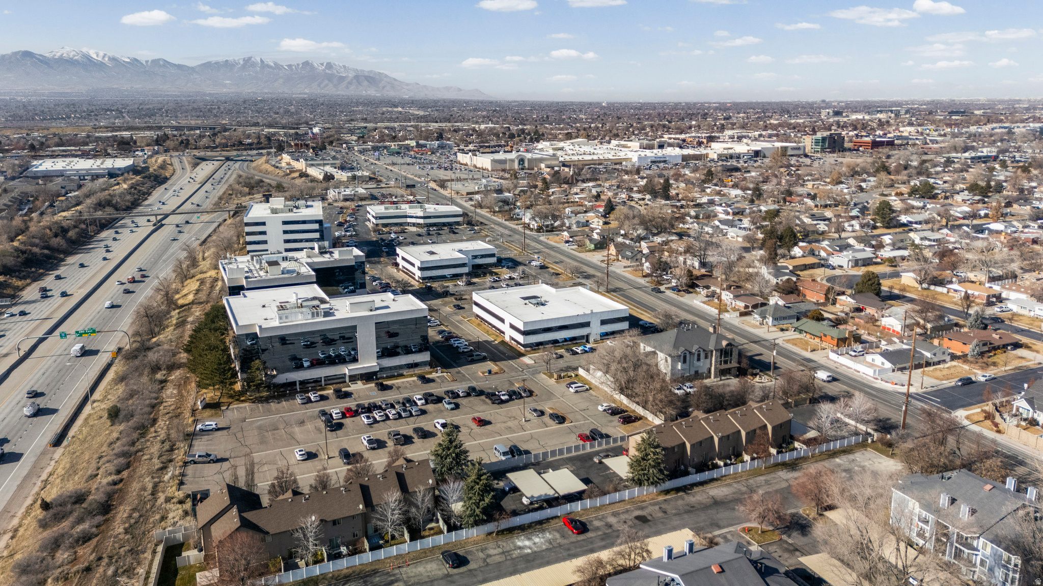 WINCHESTER CONDO - Residential