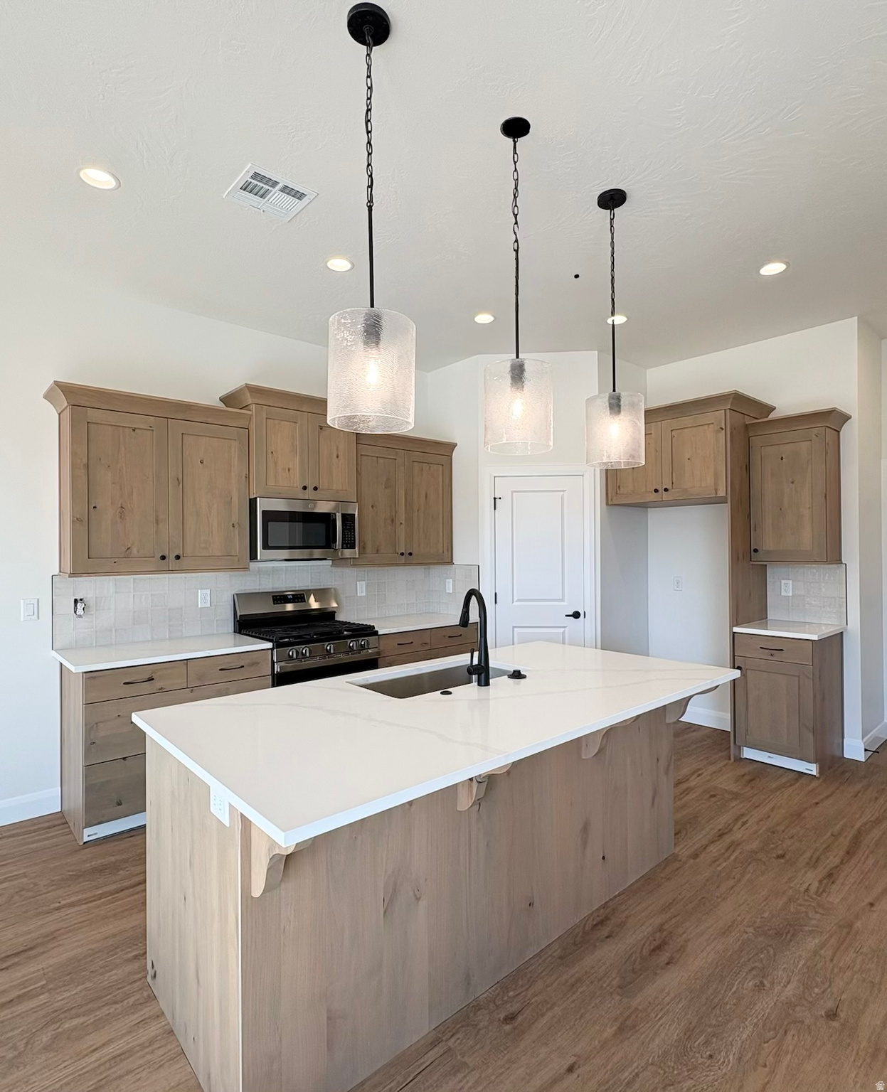 RIVERBEND AT SUNRISE VALLEY - Residential