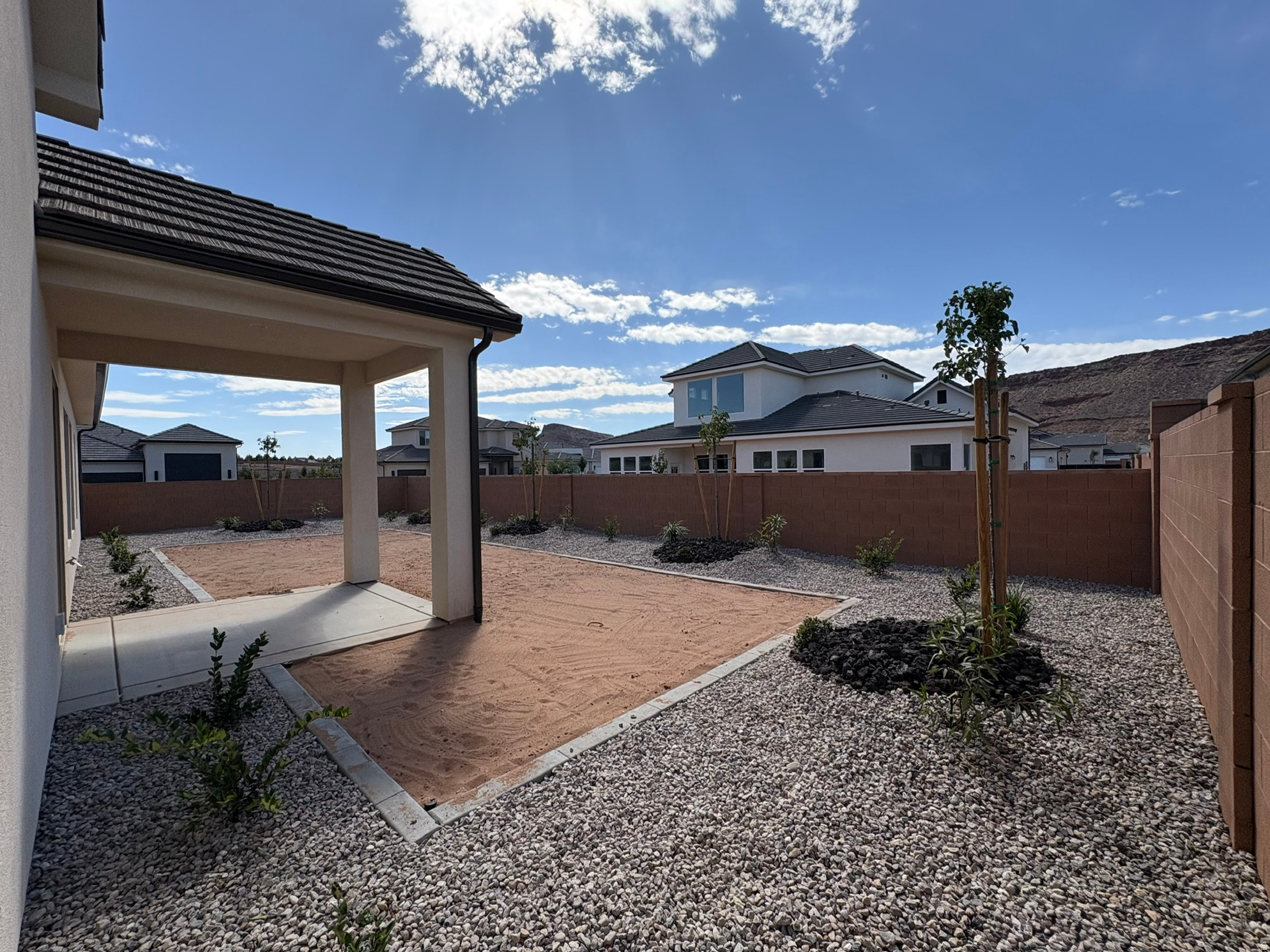 RIVERBEND AT SUNRISE VALLEY - Residential