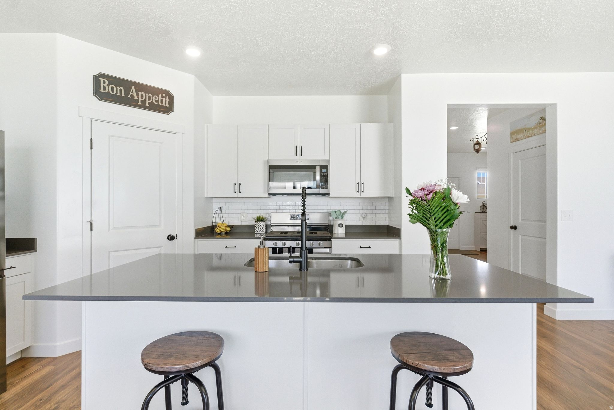 FOOTHILL VILLAGE - Residential