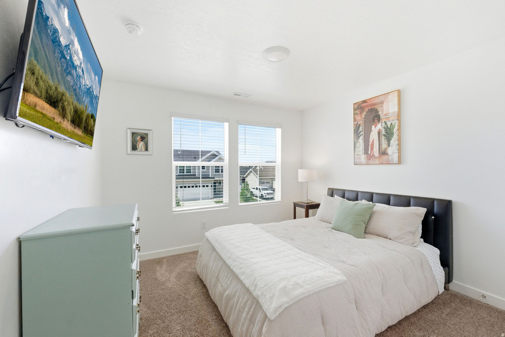 FOOTHILL VILLAGE - Residential