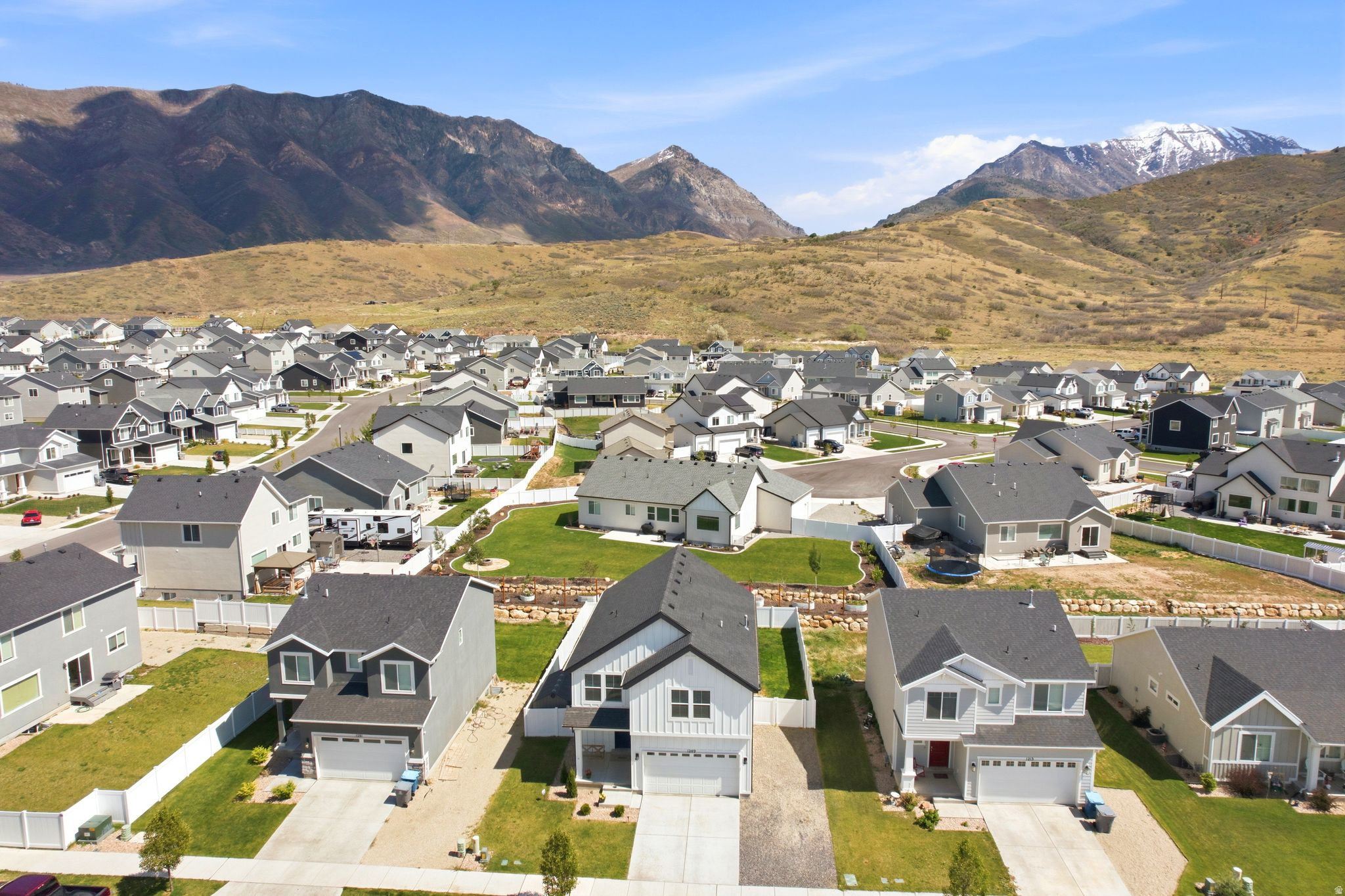 FOOTHILL VILLAGE - Residential