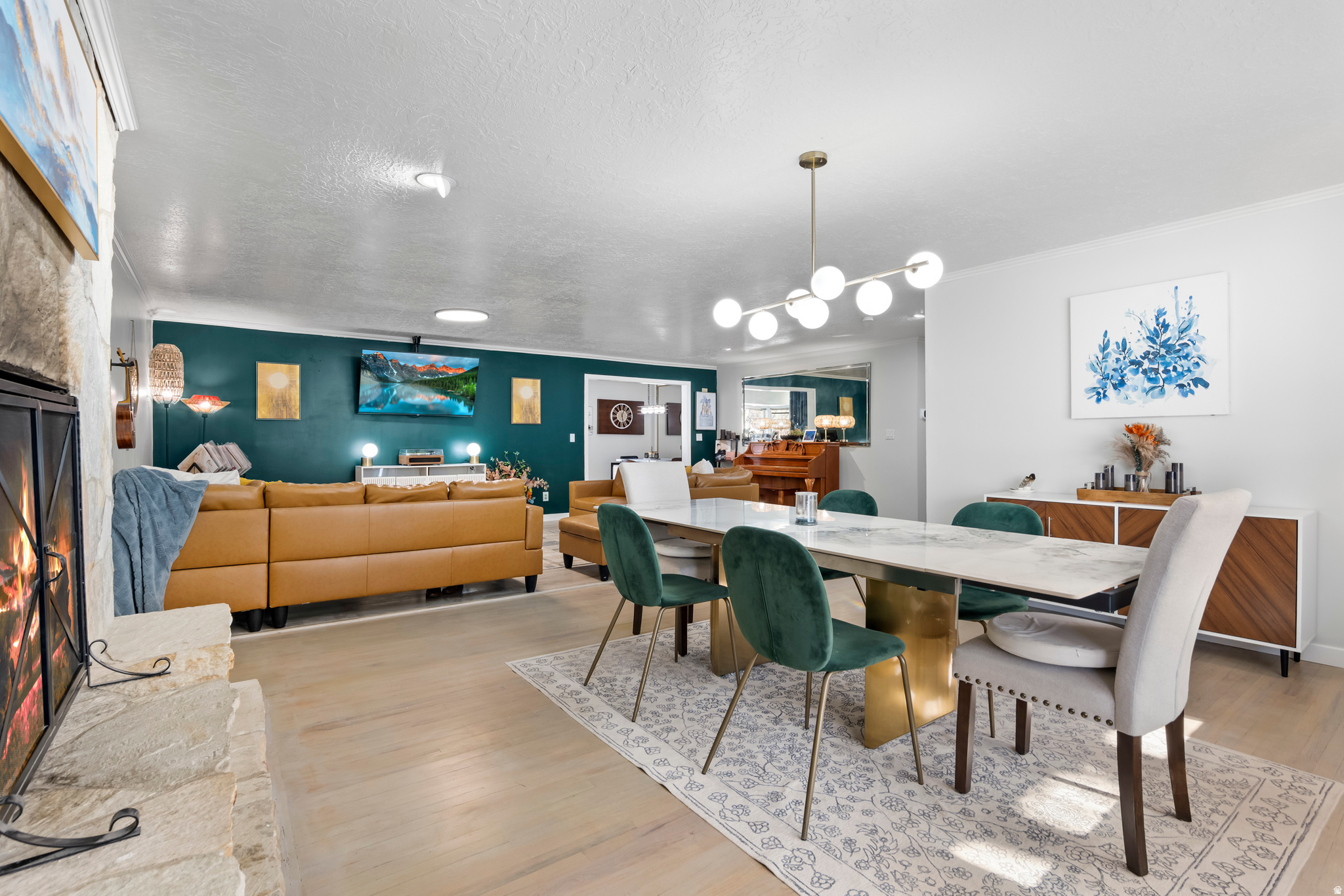 WOODLAND ESTATES - Residential