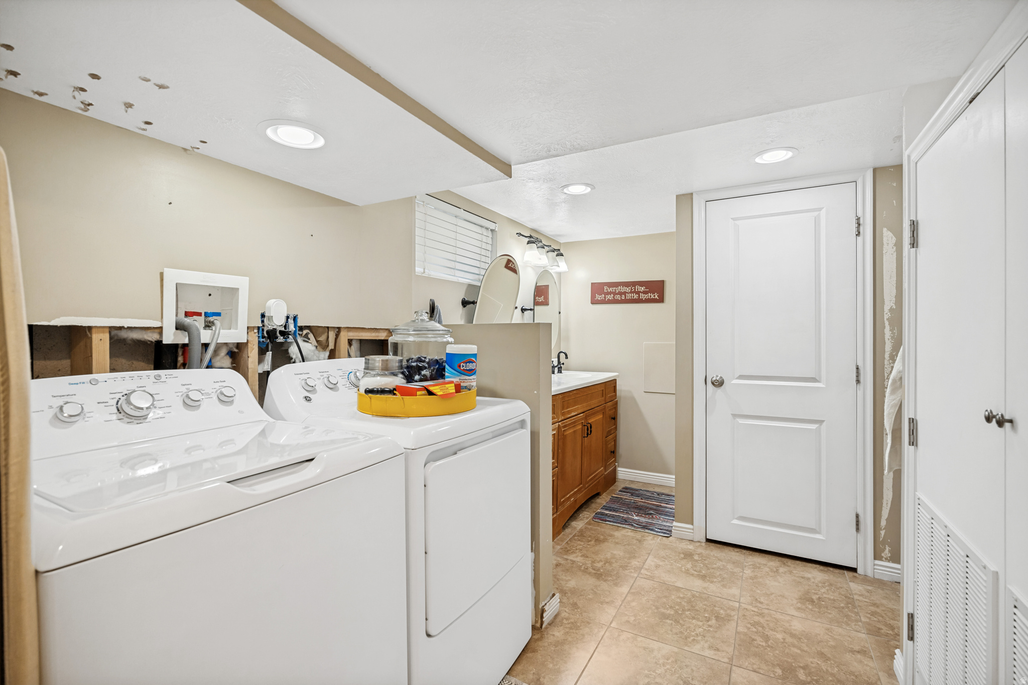 VIEW HEIGHTS - Residential