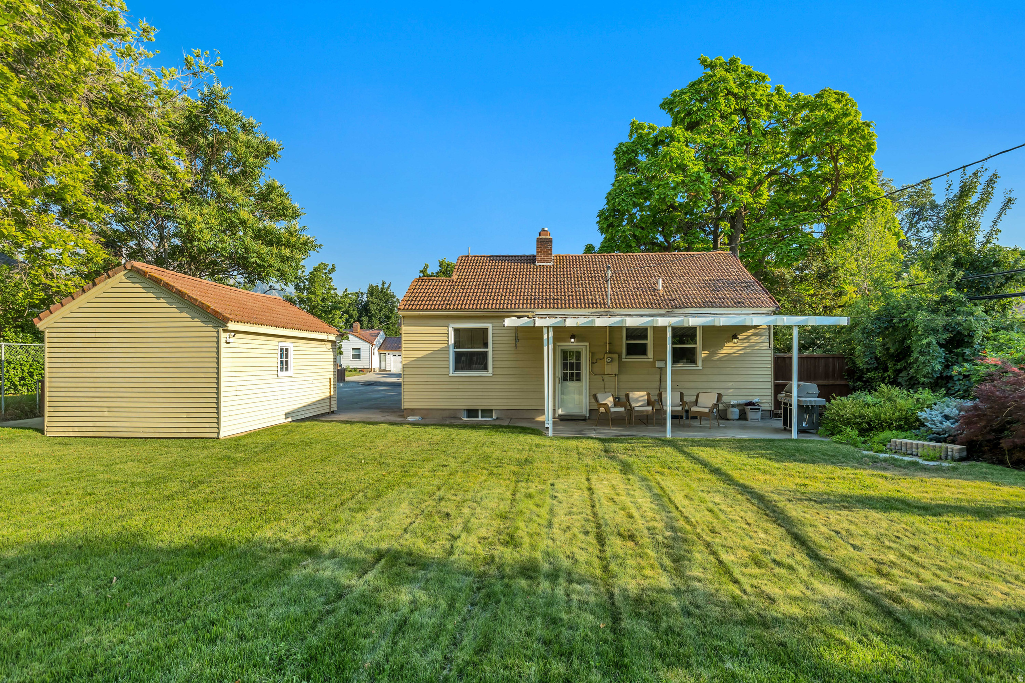 VIEW HEIGHTS - Residential
