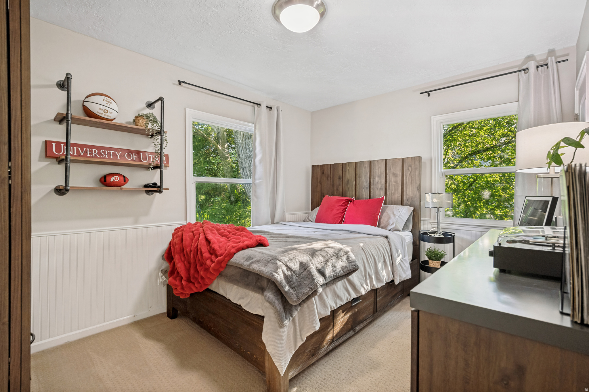 VIEW HEIGHTS - Residential