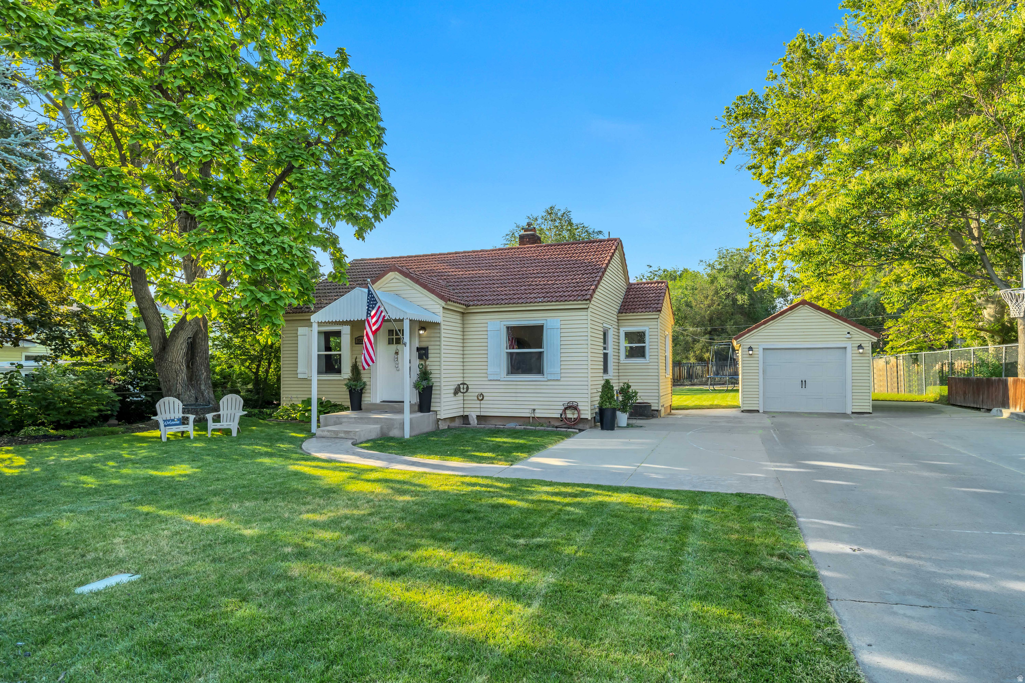 VIEW HEIGHTS - Residential