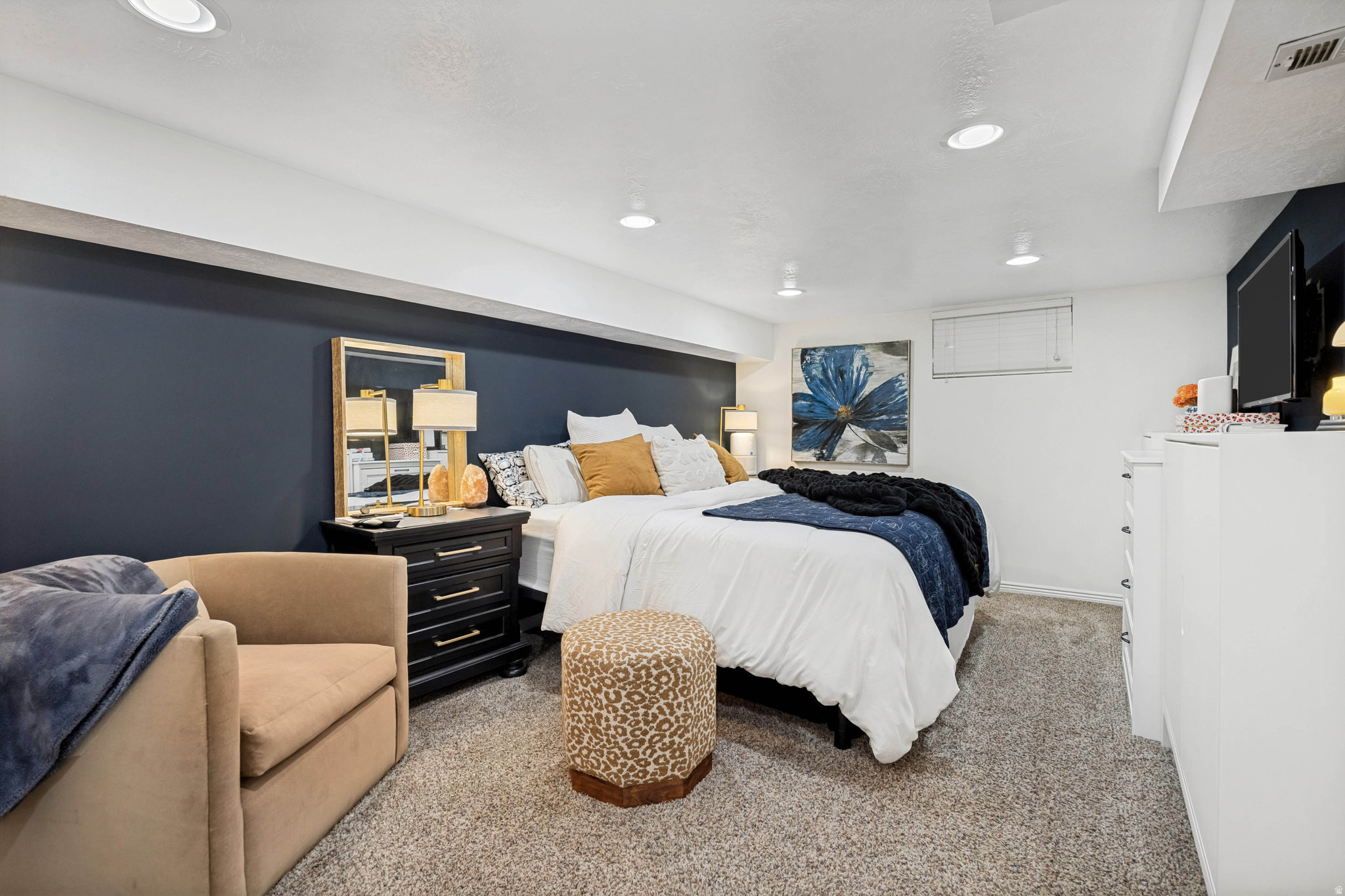 VIEW HEIGHTS - Residential