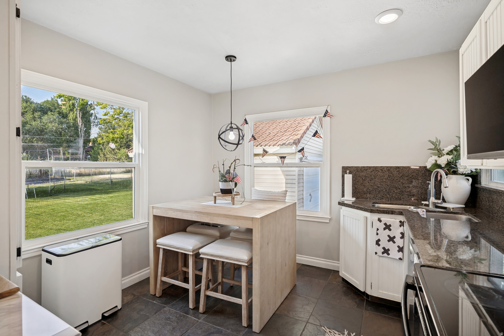 VIEW HEIGHTS - Residential